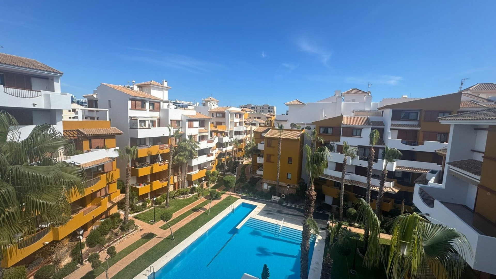 Resale - Apartment - Punta Prima - La Recoleta