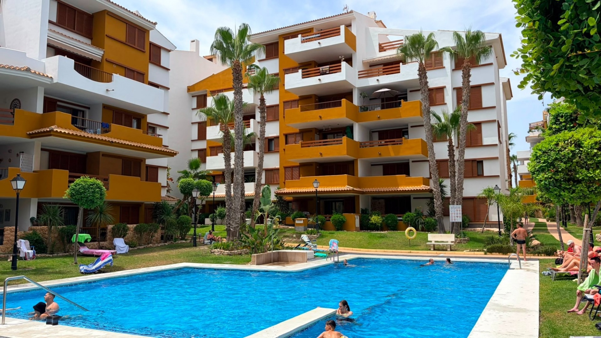 Resale - Apartment - Punta Prima - La Recoleta