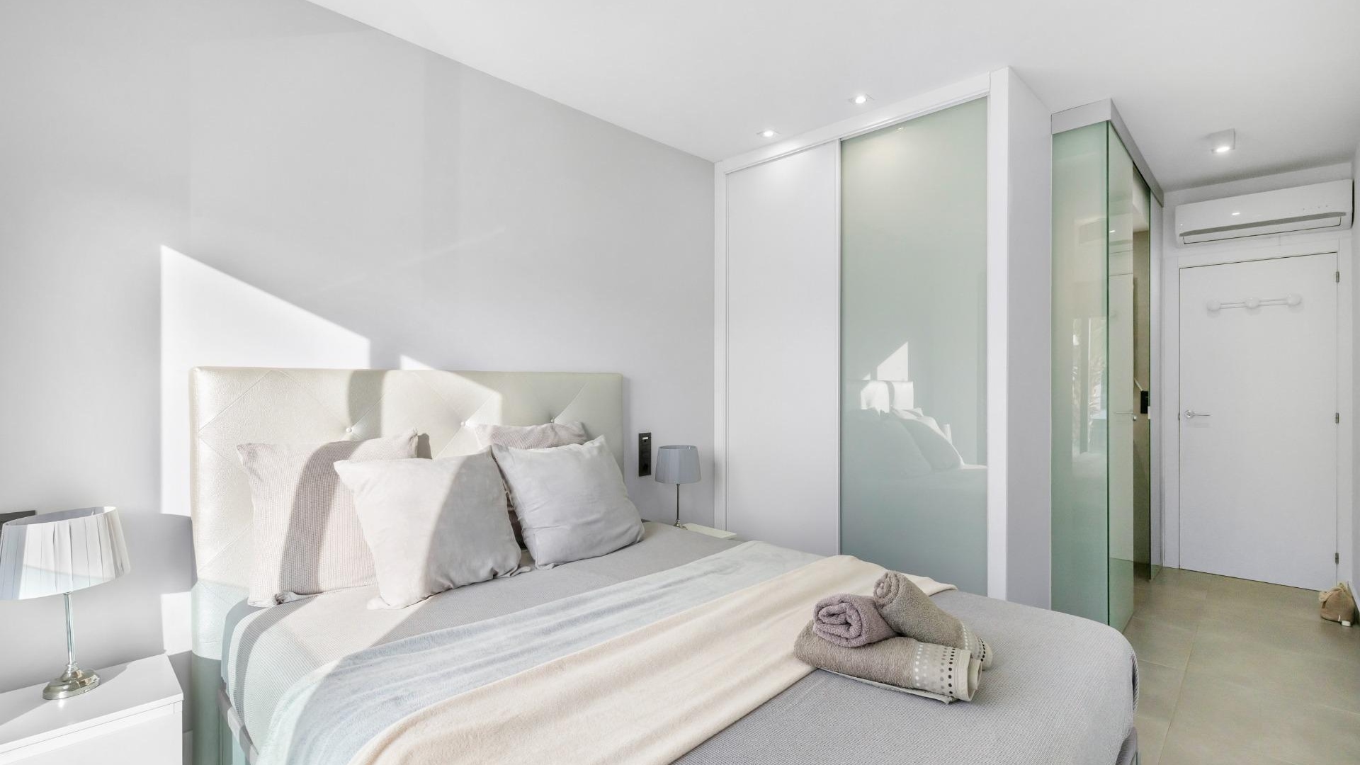 Resale - Apartment - Punta Prima - oasis beach