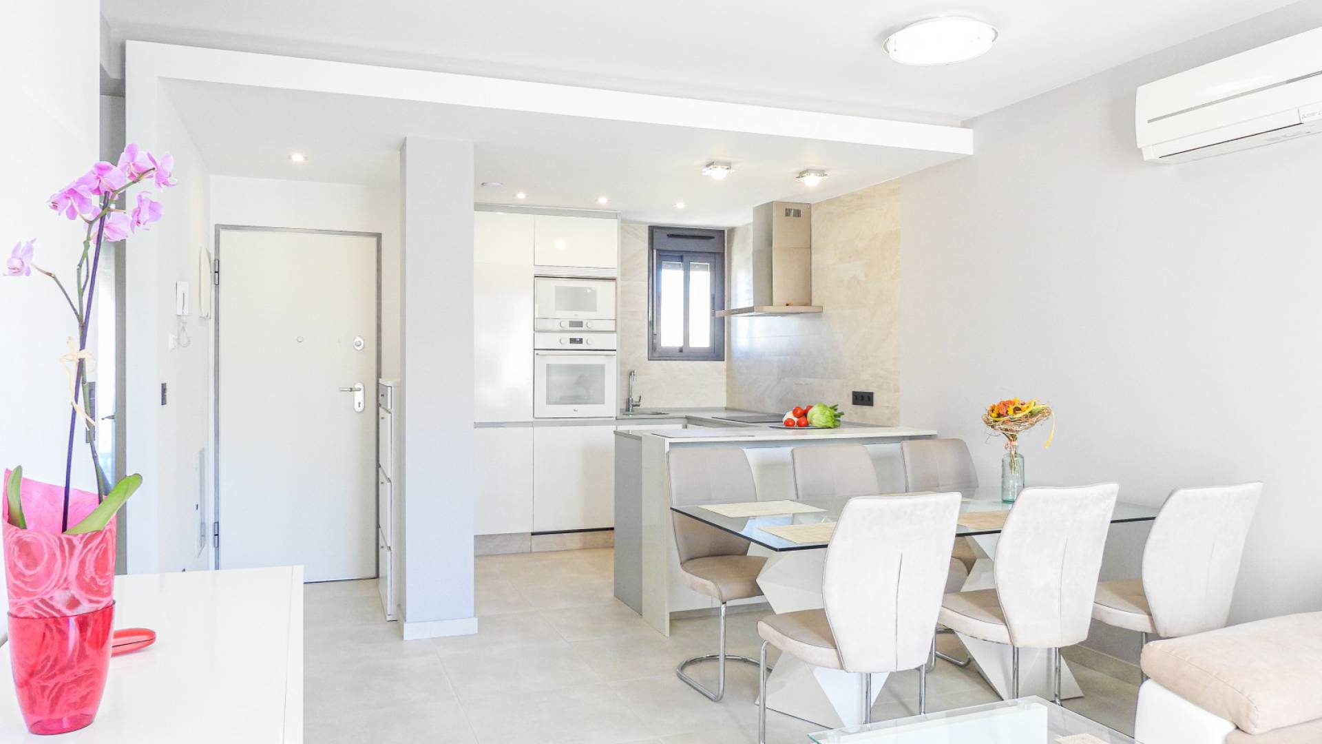 Resale - Apartment - Punta Prima - oasis beach