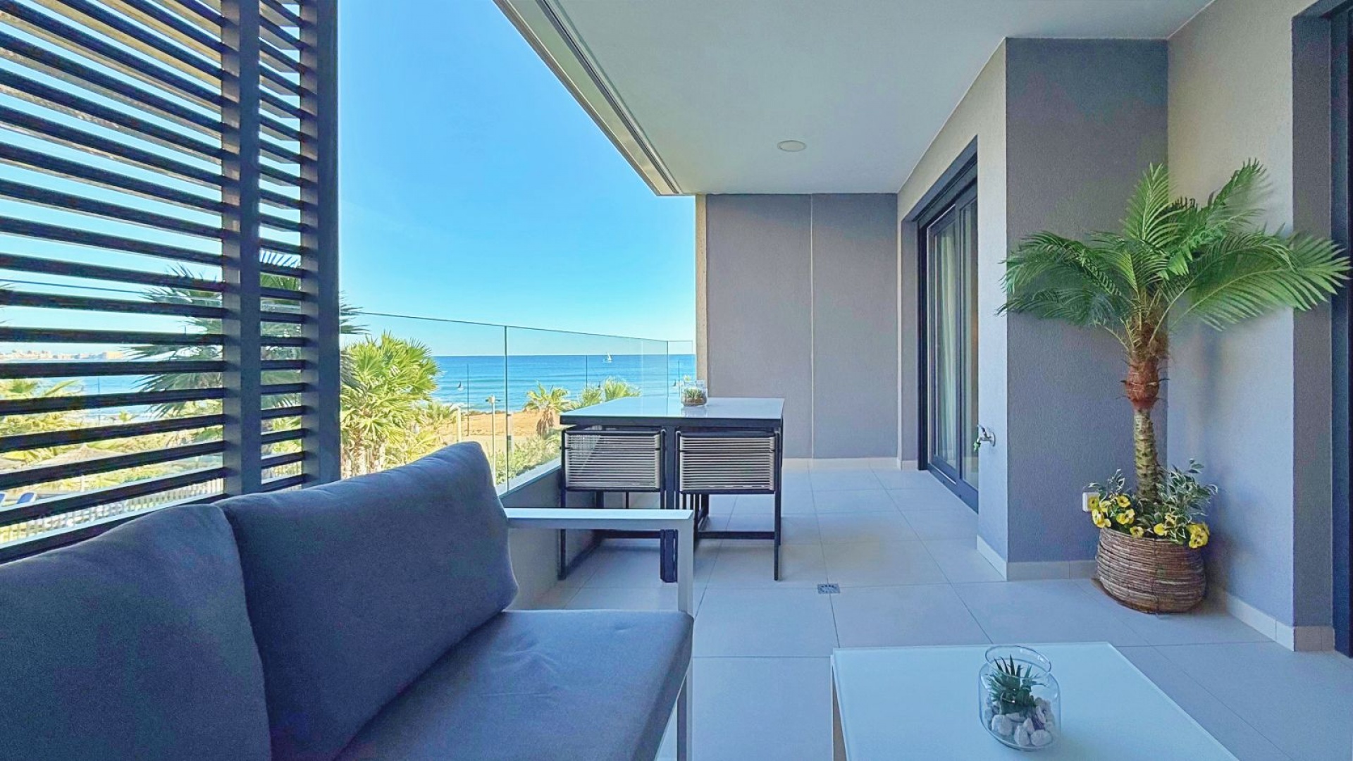 Resale - Apartment - Punta Prima - Panorama Mar