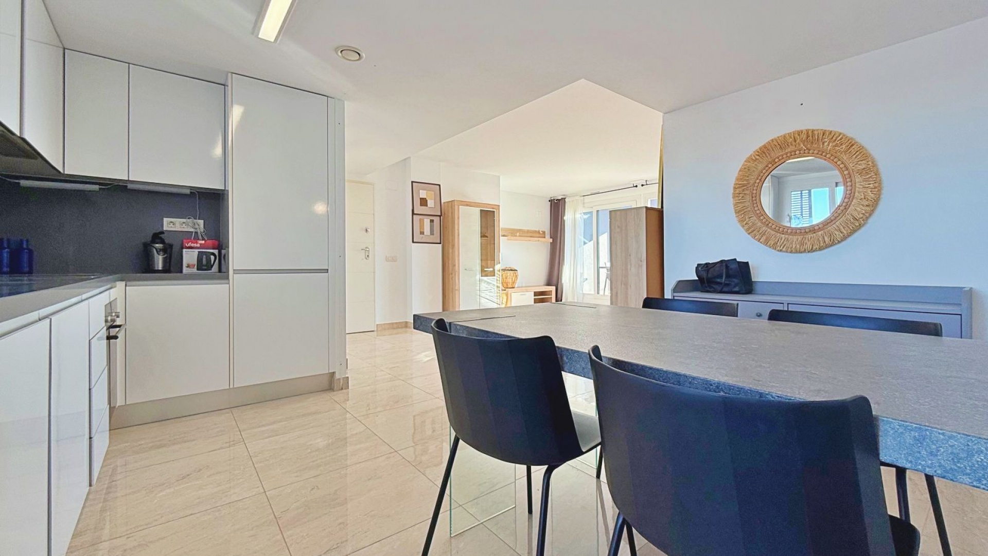 Resale - Apartment - Punta Prima - Panorama Mar