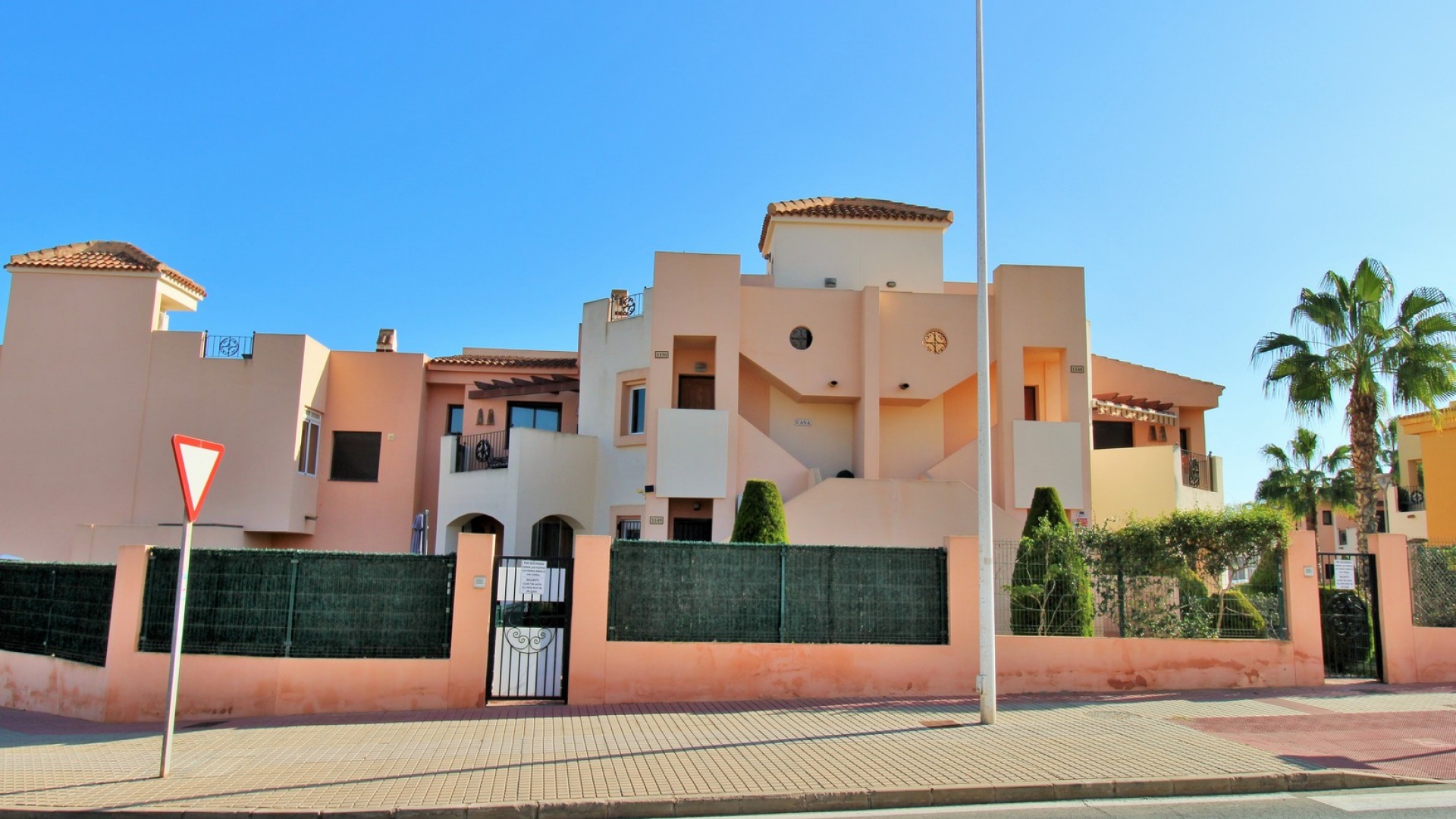 Resale - Apartment - Punta Prima - punta marina