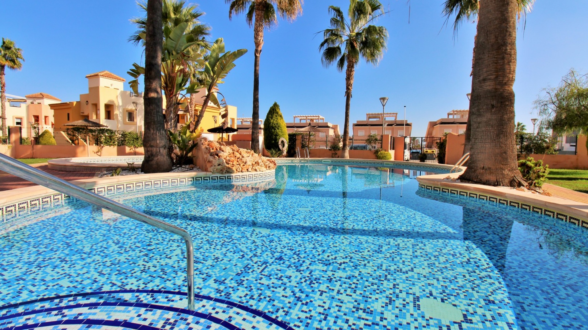 Resale - Apartment - Punta Prima - punta marina