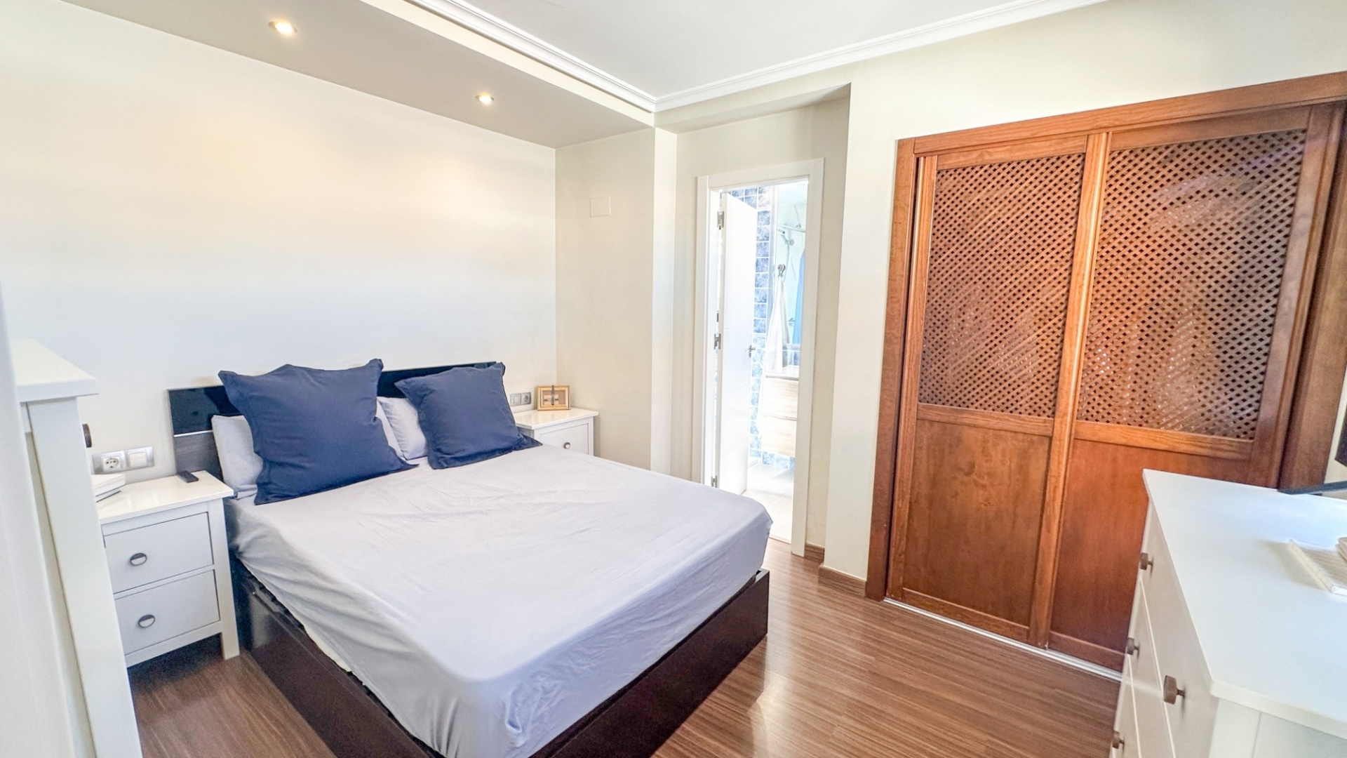 Resale - Apartment - Punta Prima - punta marina