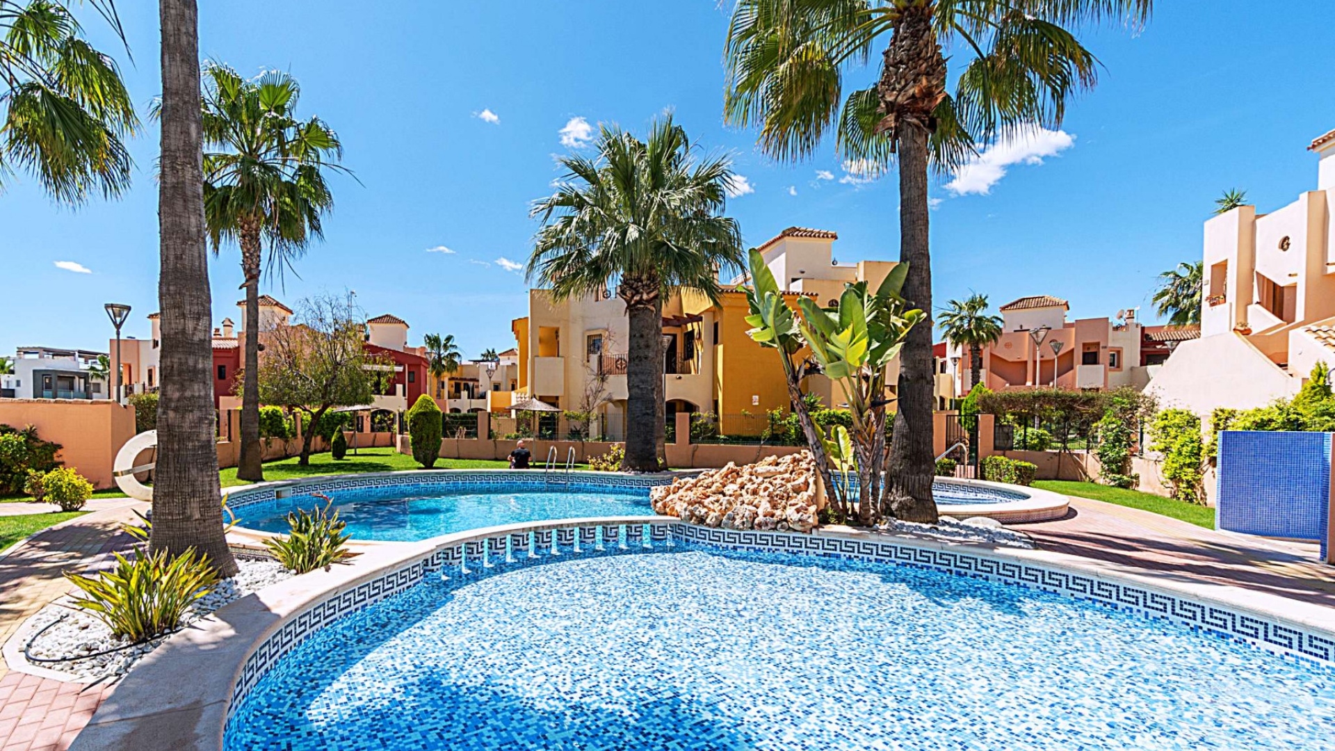 Resale - Apartment - Punta Prima - punta marina