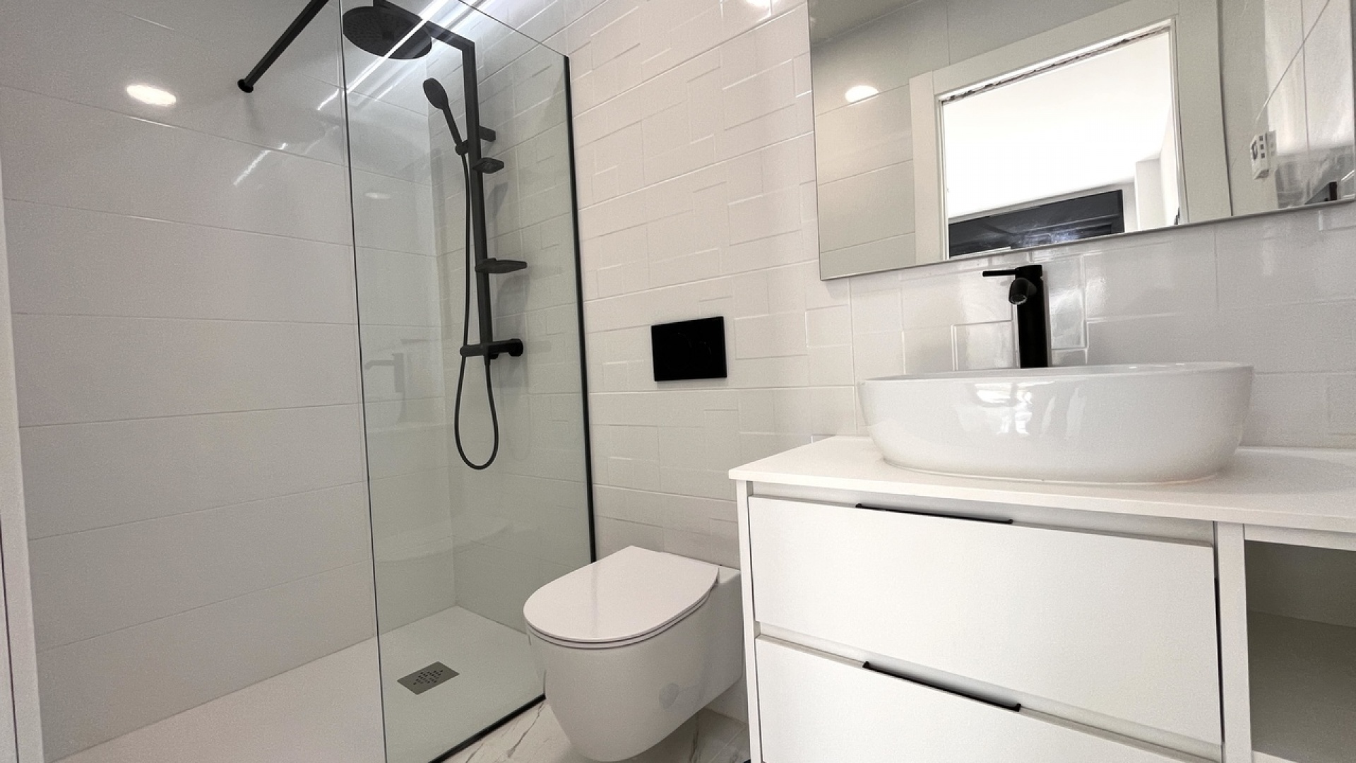 Resale - Apartment - Punta Prima - Res. Innova Beach