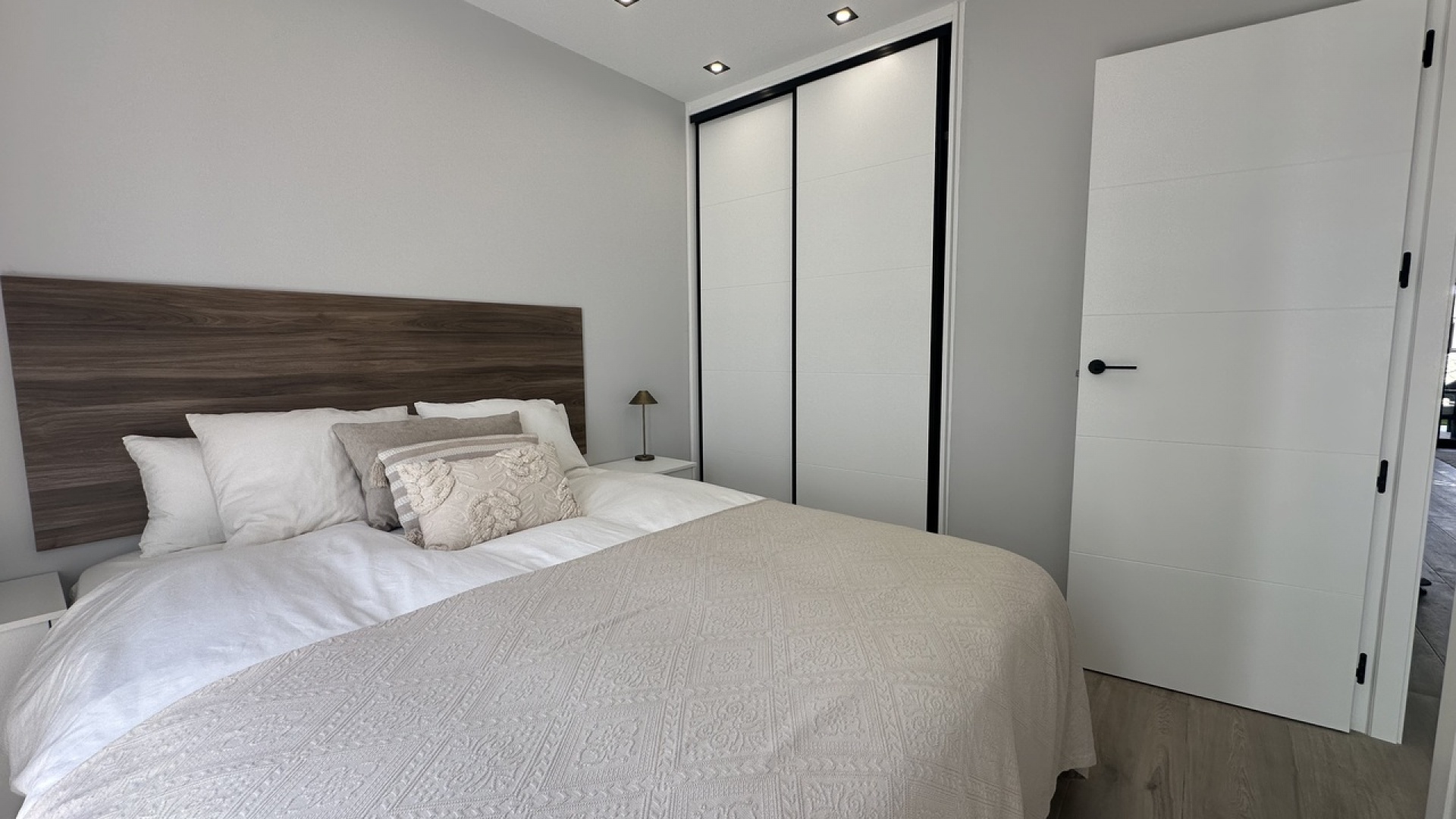 Resale - Apartment - Punta Prima - Res. Innova Beach