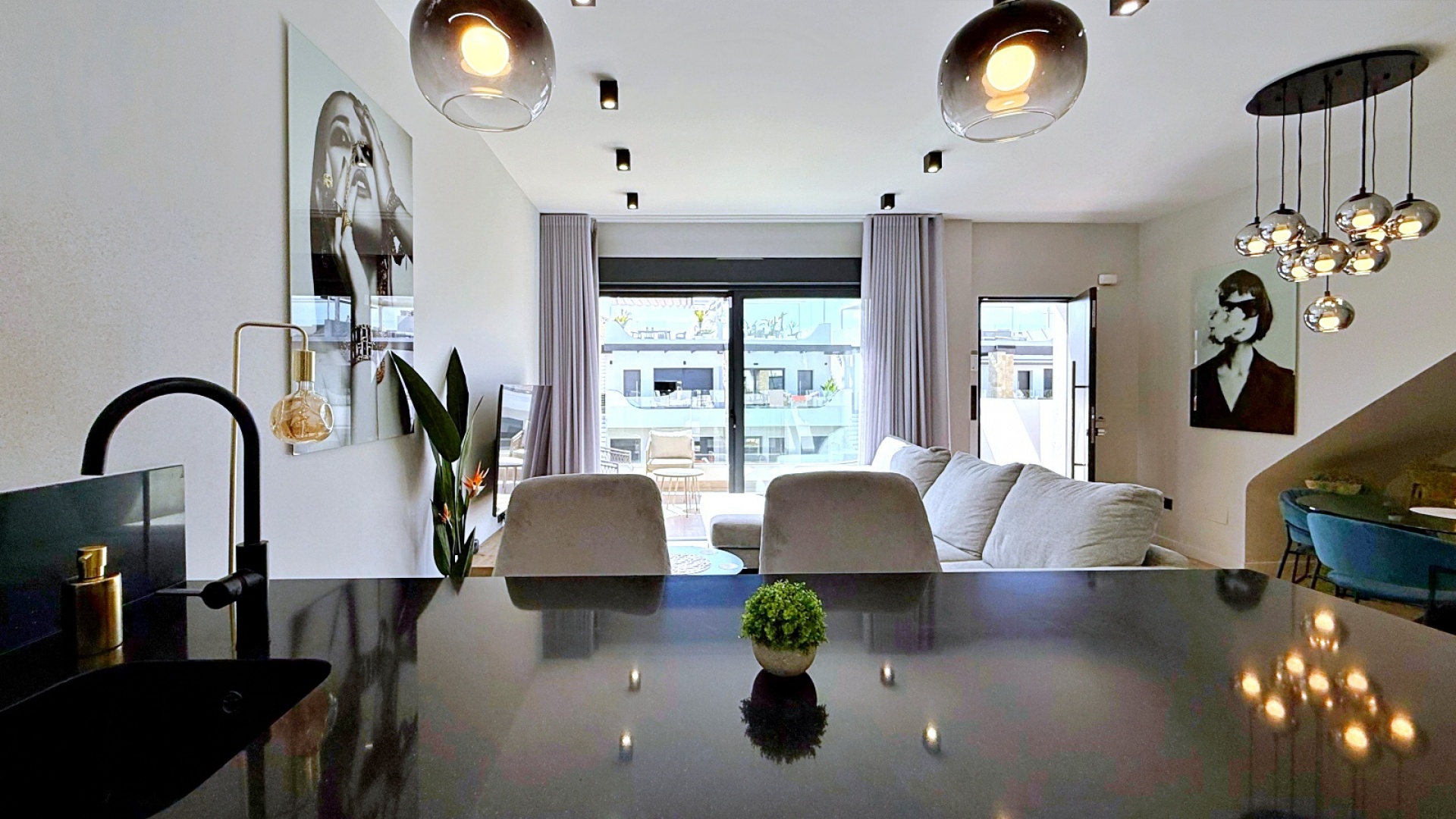 Resale - Apartment - Punta Prima - Res. Innova Beach