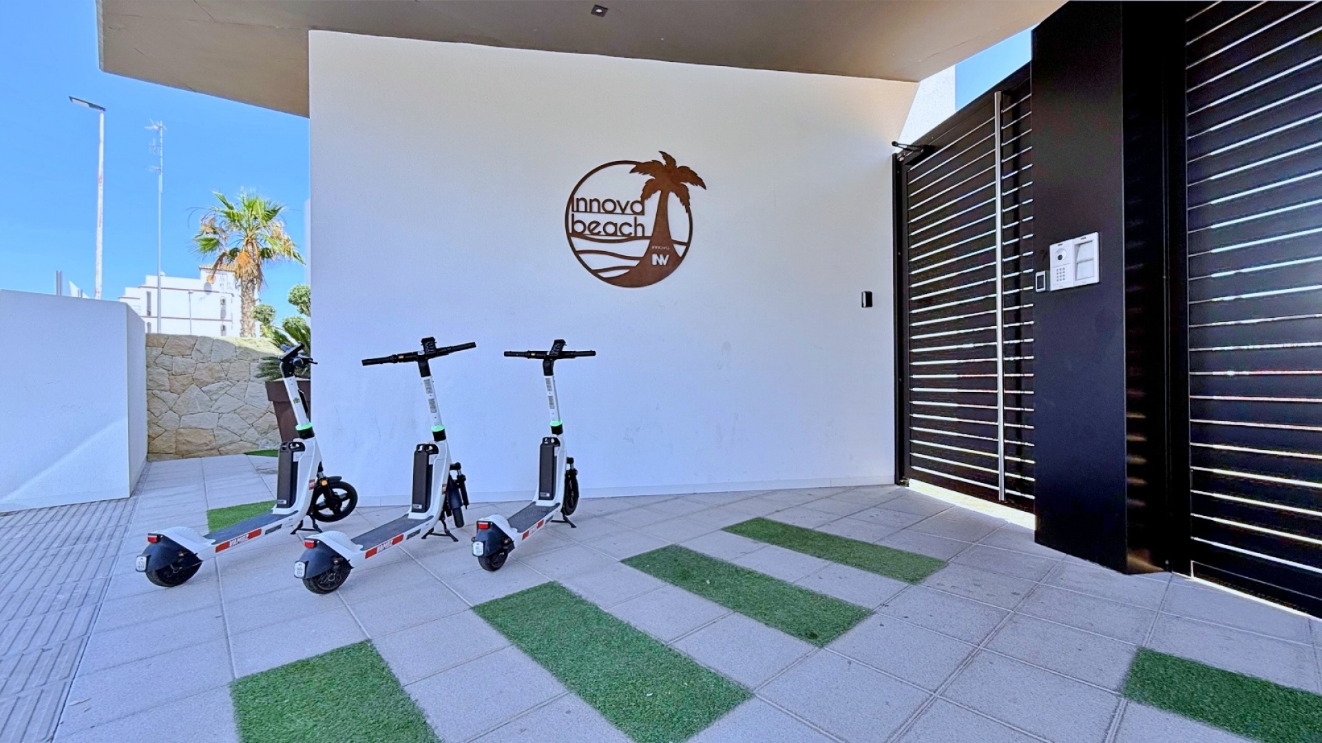 Resale - Apartment - Punta Prima - Res. Innova Beach