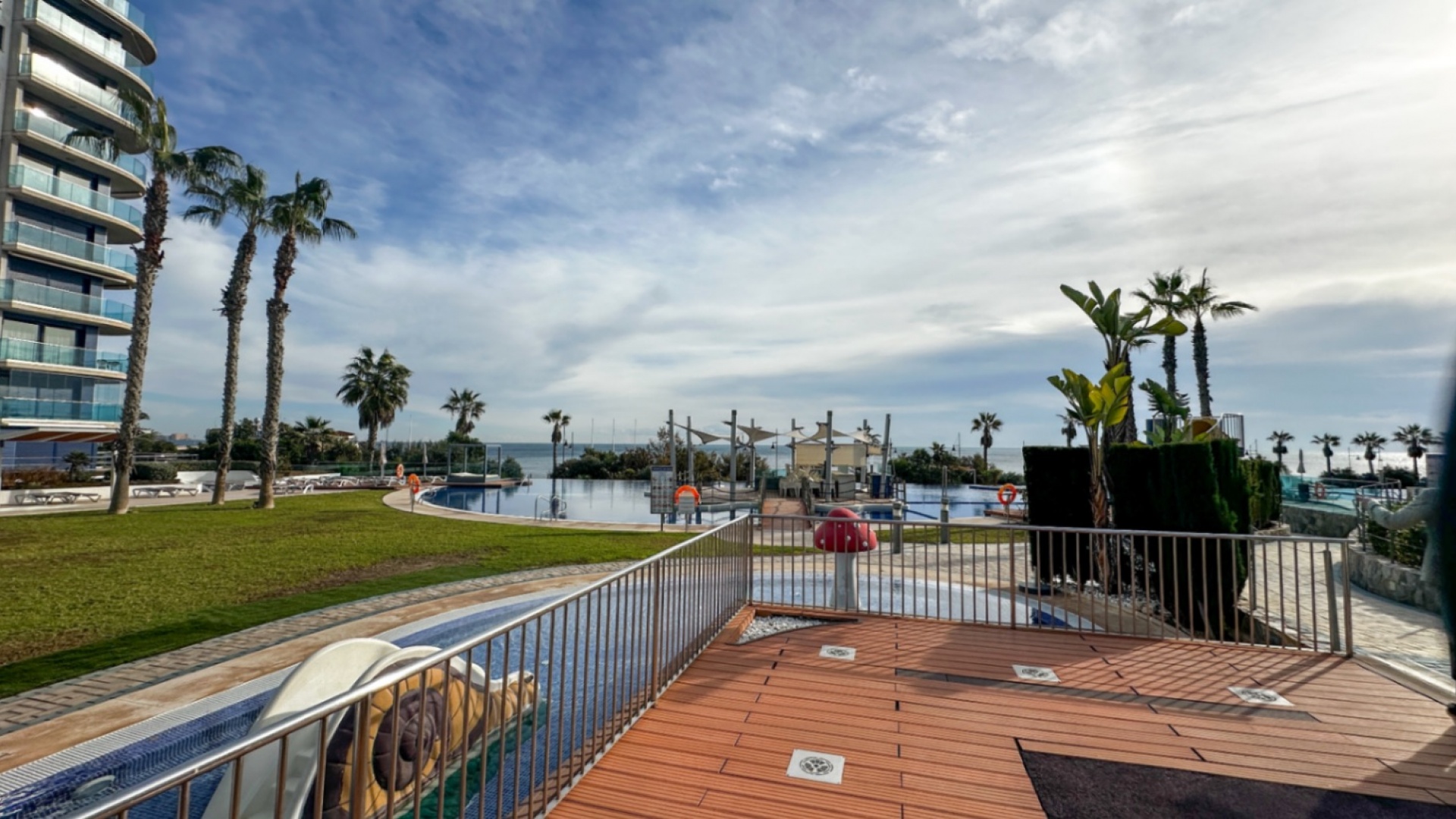 Resale - Apartment - Punta Prima - Res. Sea Senses