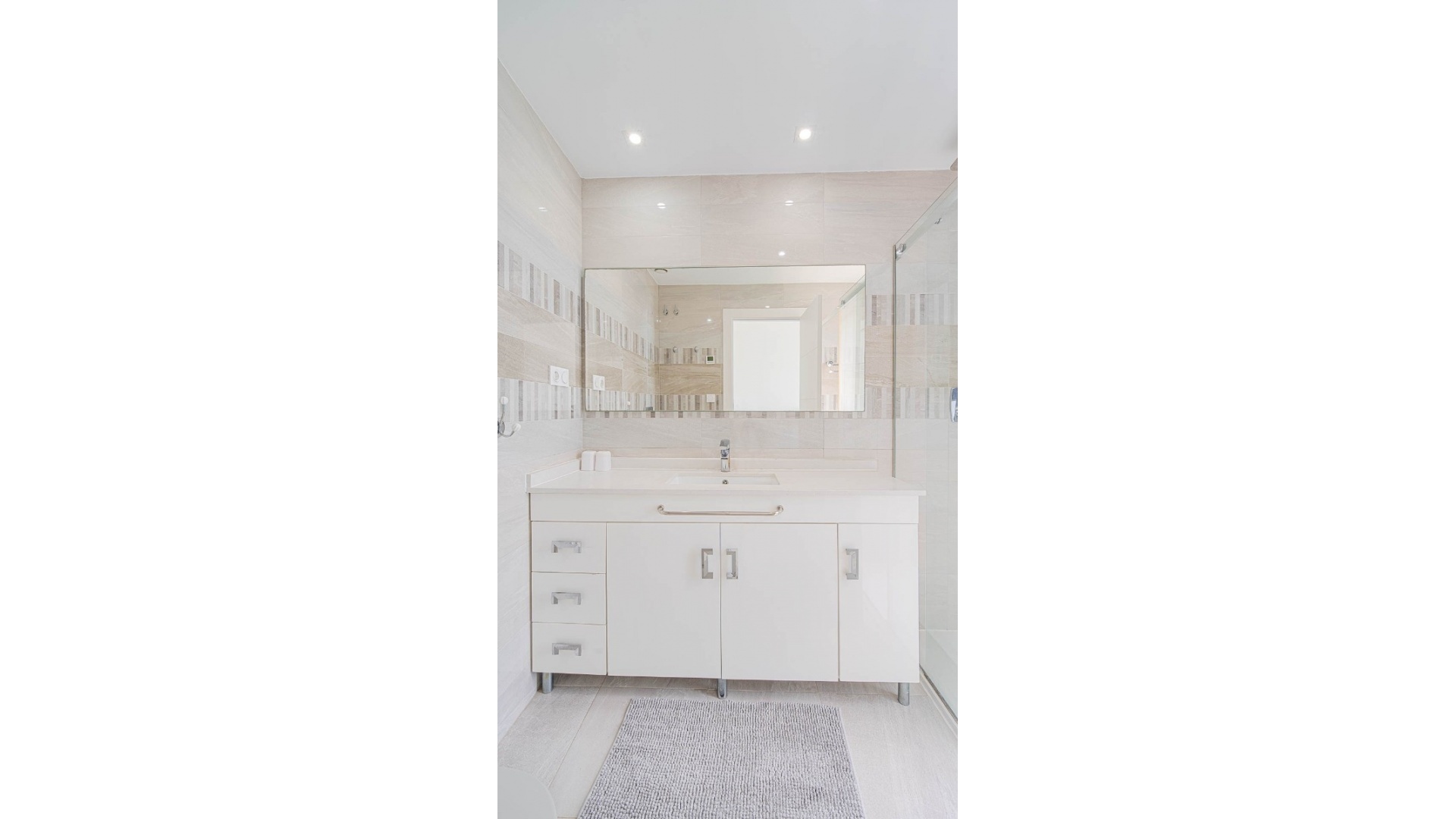 Resale - Apartment - Punta Prima - Res. Sea Senses