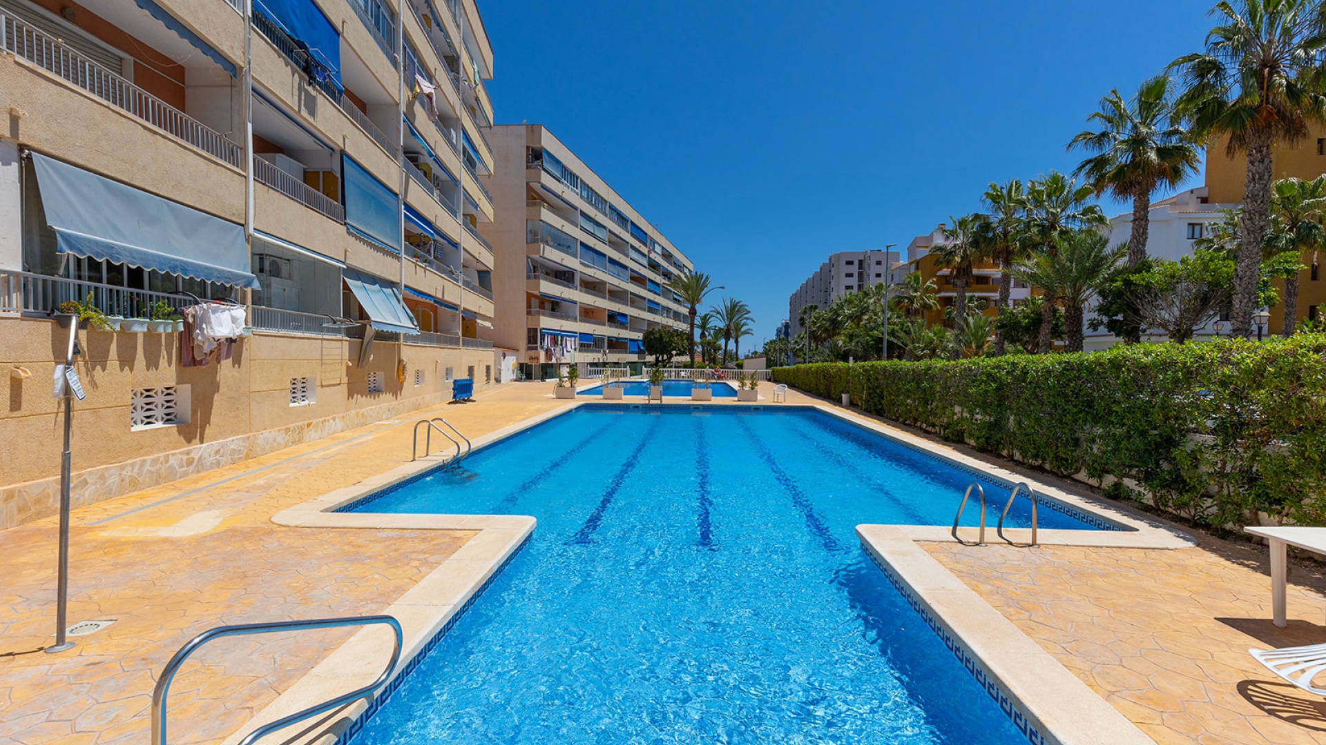 Resale - Apartment - Punta Prima - rocio del mar