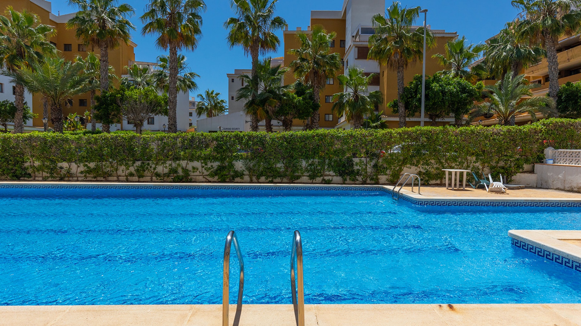 Resale - Apartment - Punta Prima - rocio del mar