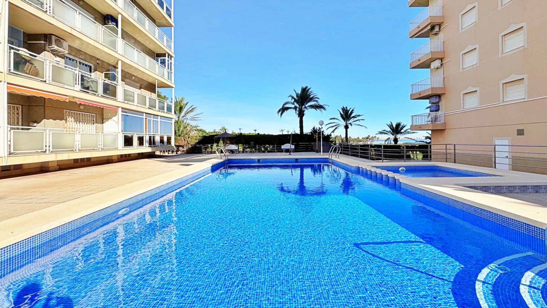 Resale - Apartment - Punta Prima - rocio del mar