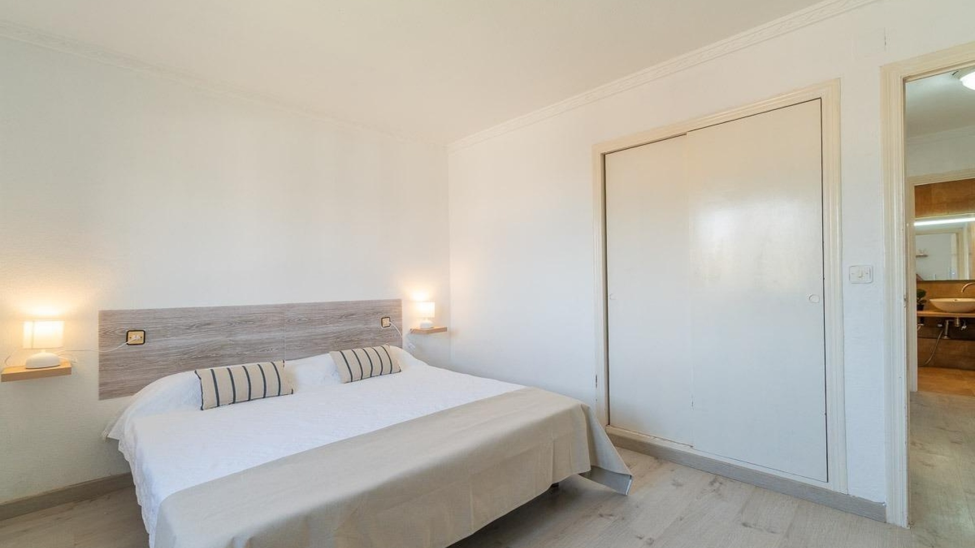 Resale - Apartment - Punta Prima - rocio del mar