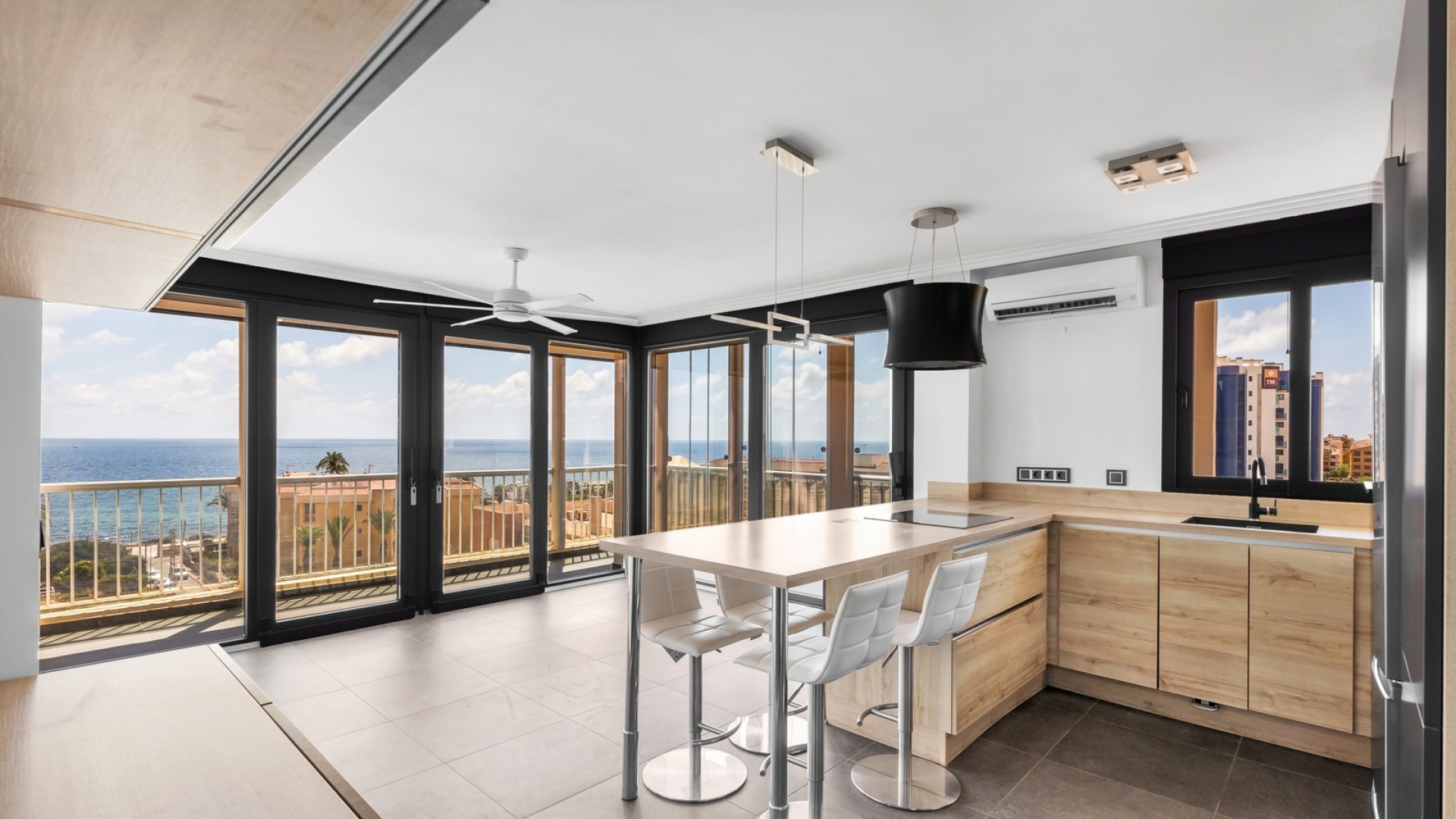 Resale - Apartment - Punta Prima - rocio del mar