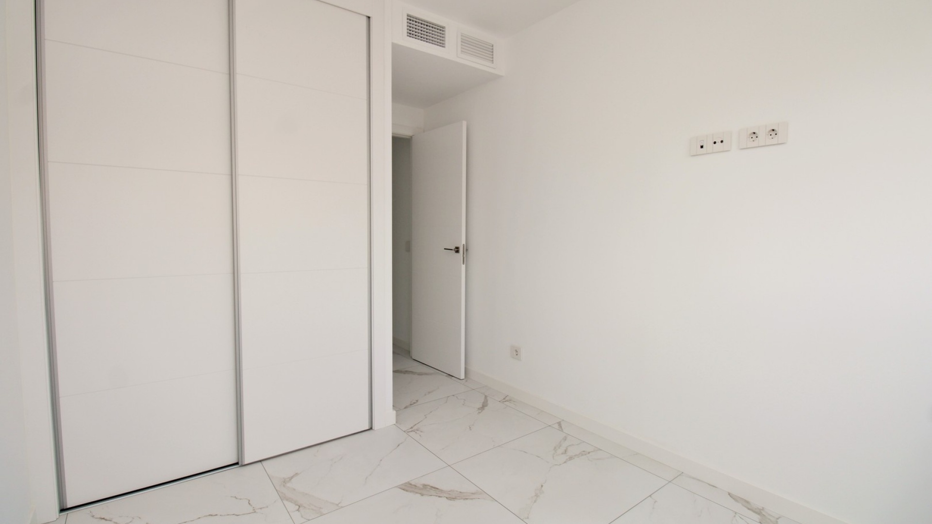 Resale - Apartment - Punta Prima - Valonia Resort