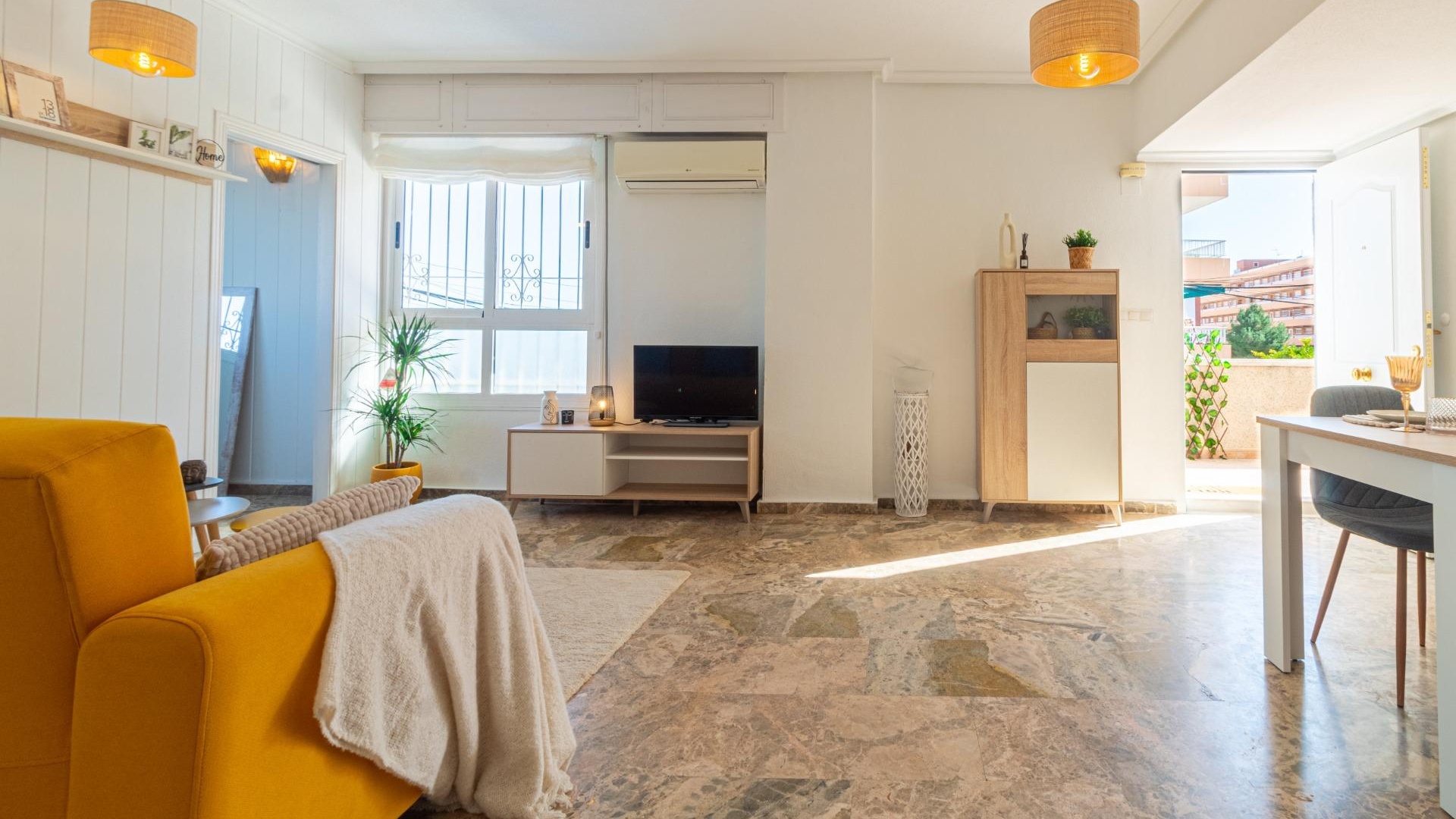 Resale - Apartment - Punta Prima