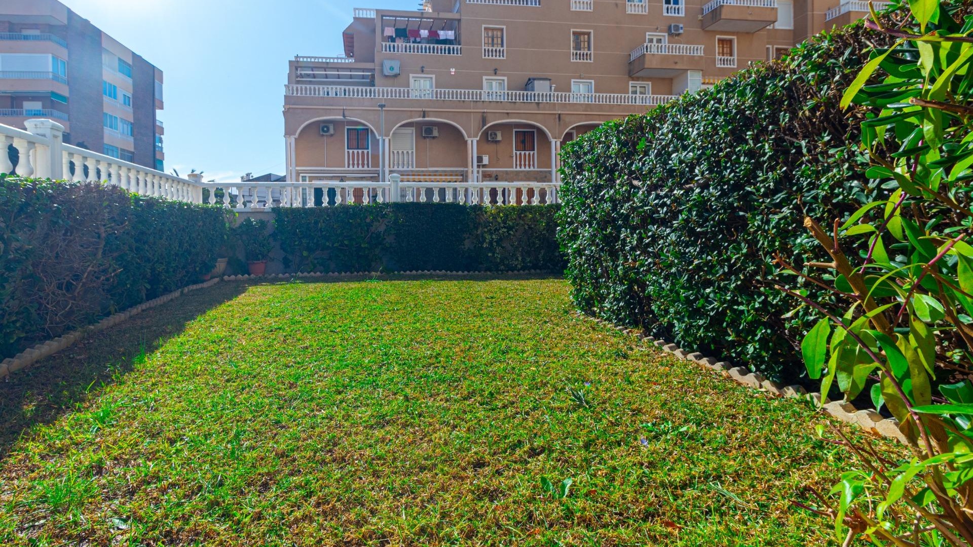 Resale - Apartment - Punta Prima