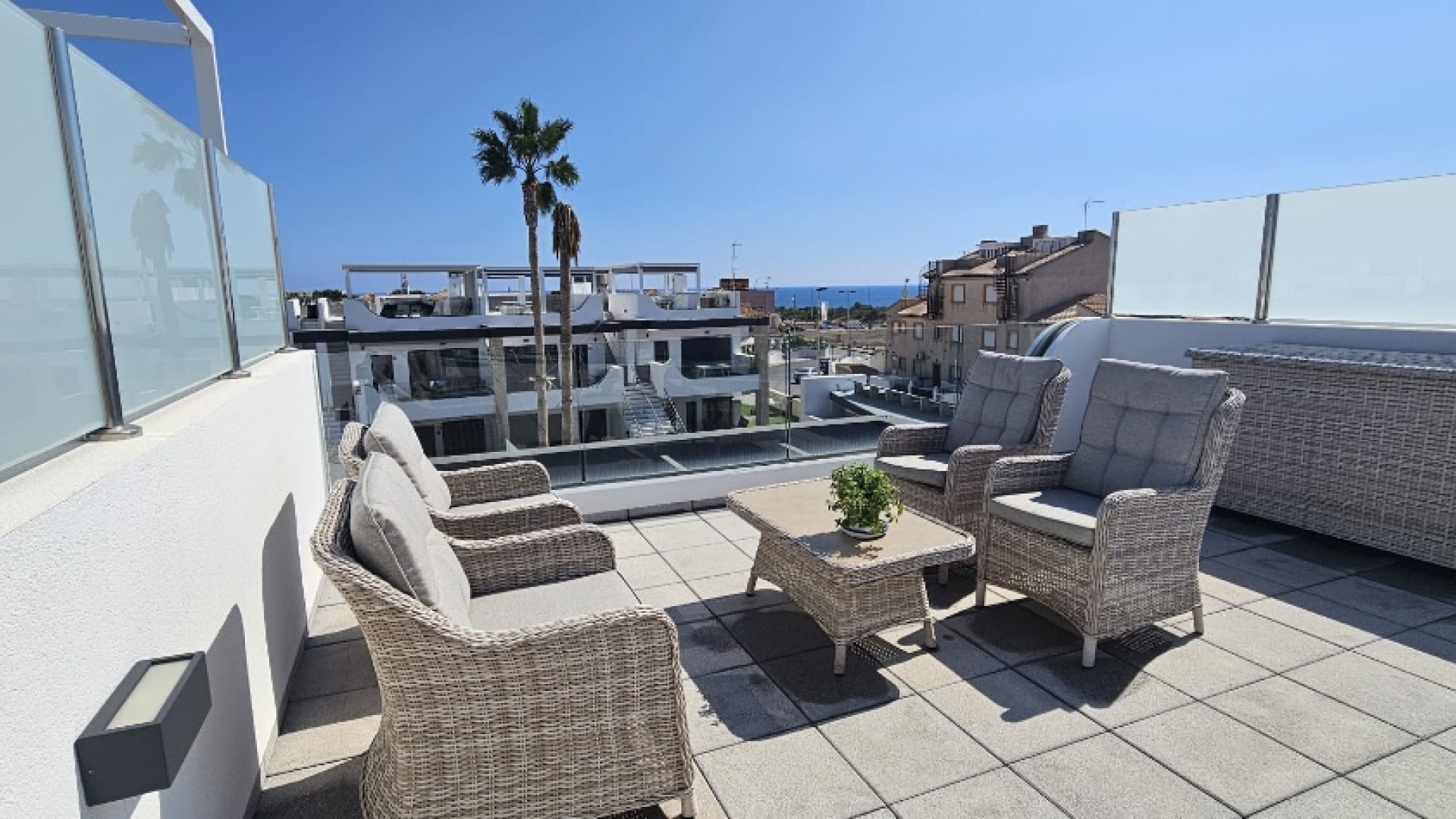 Resale - Apartment - Punta Prima