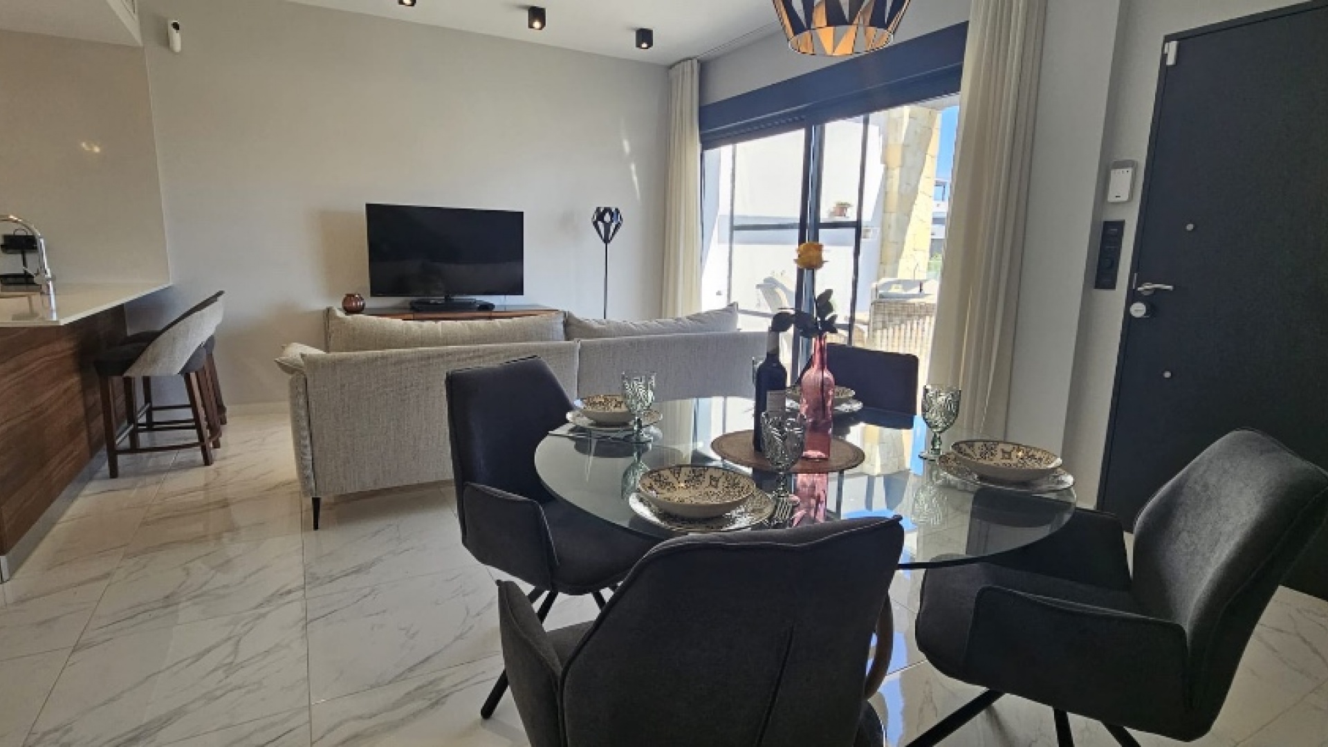 Resale - Apartment - Punta Prima