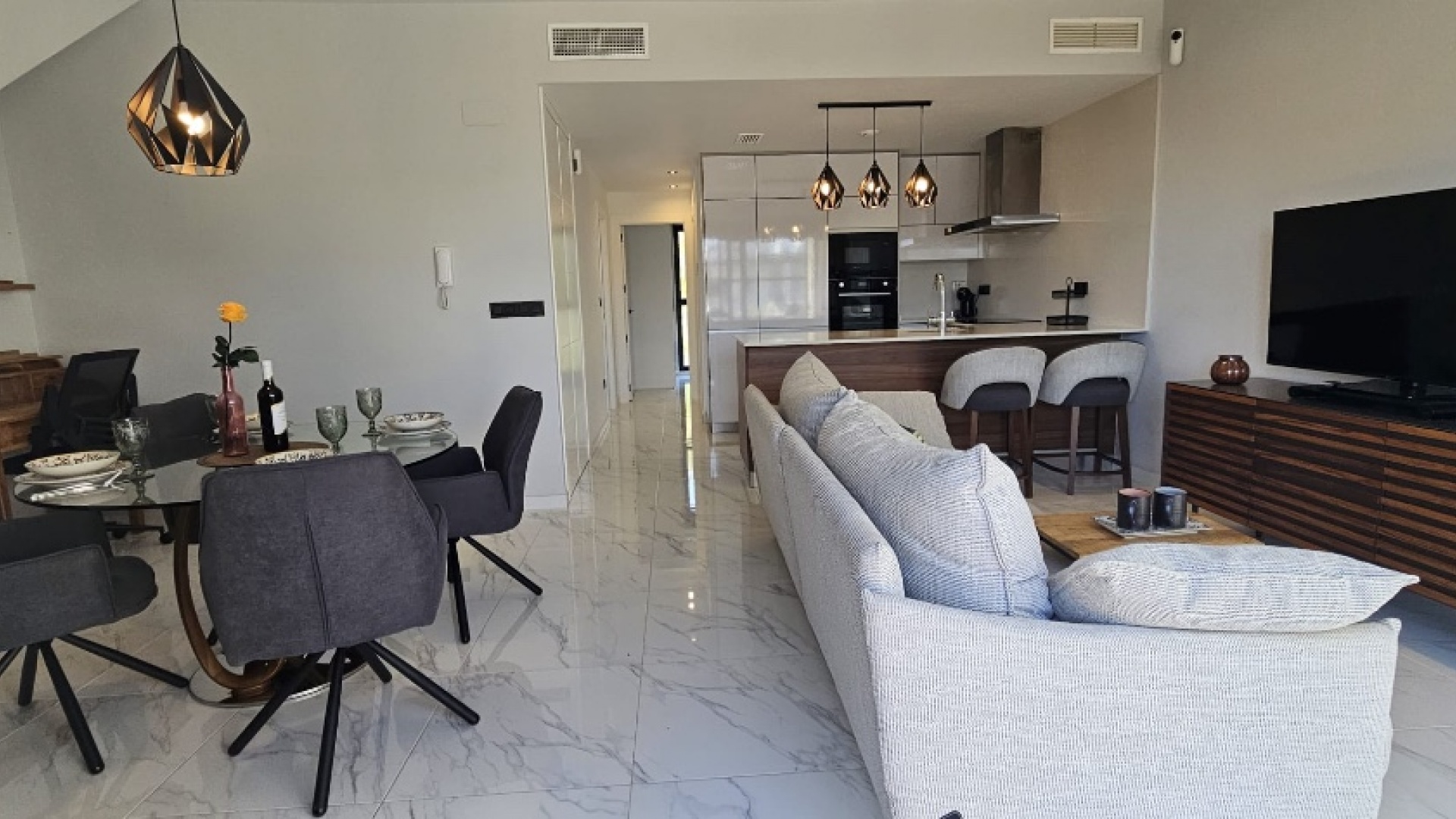 Resale - Apartment - Punta Prima