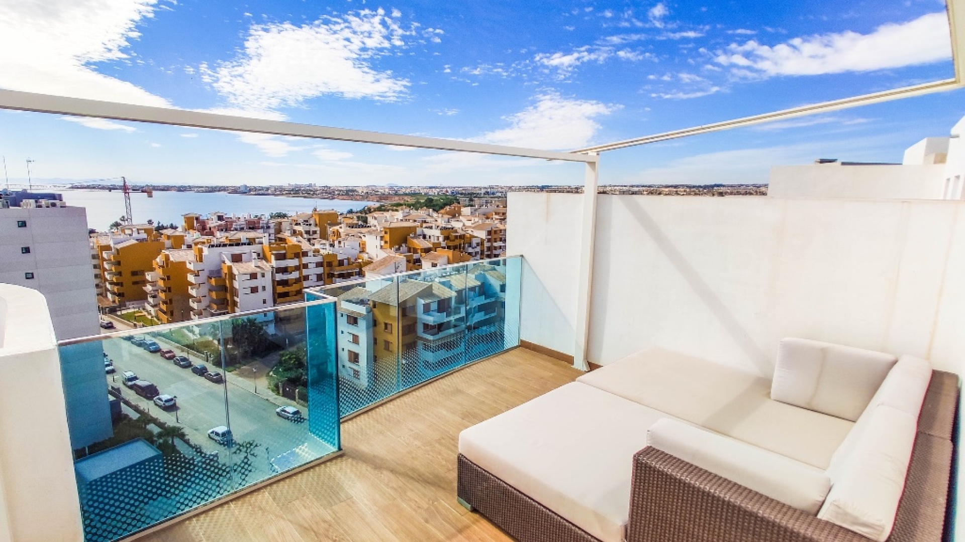 Resale - Apartment - Punta Prima