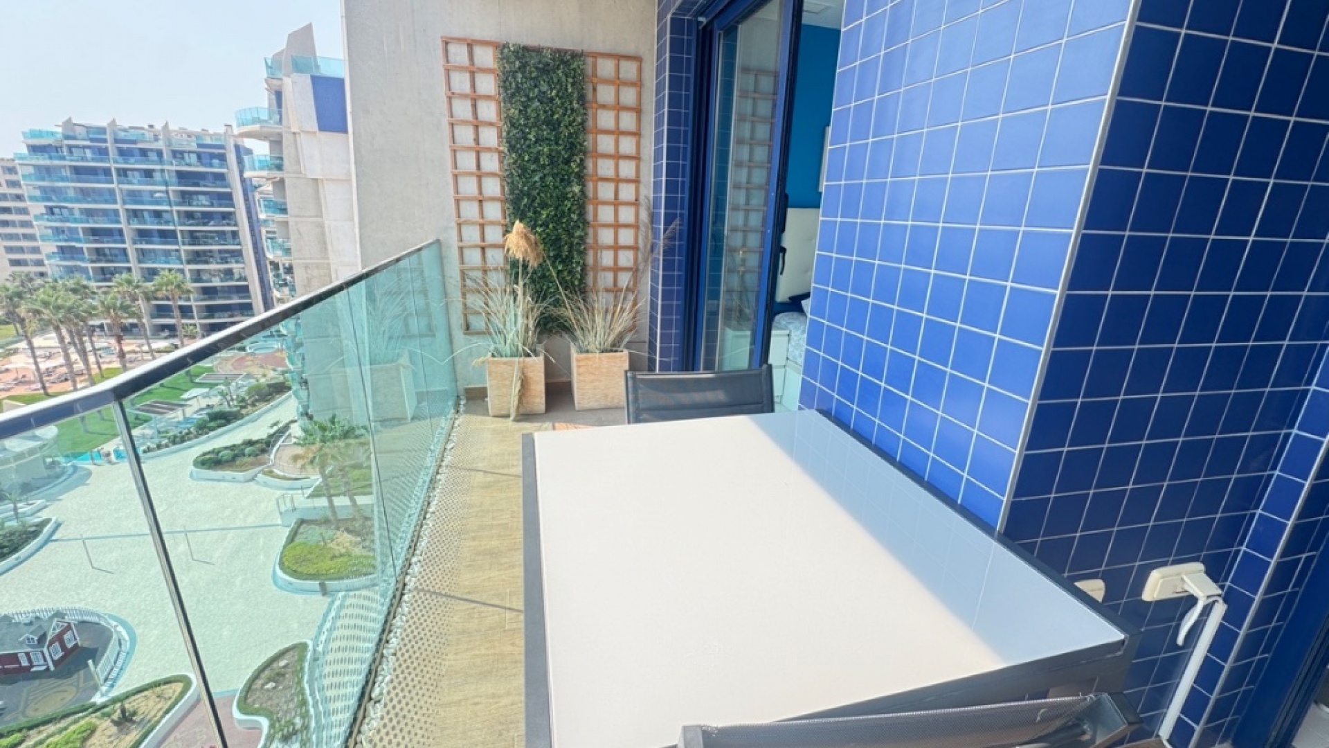 Resale - Apartment - Punta Prima