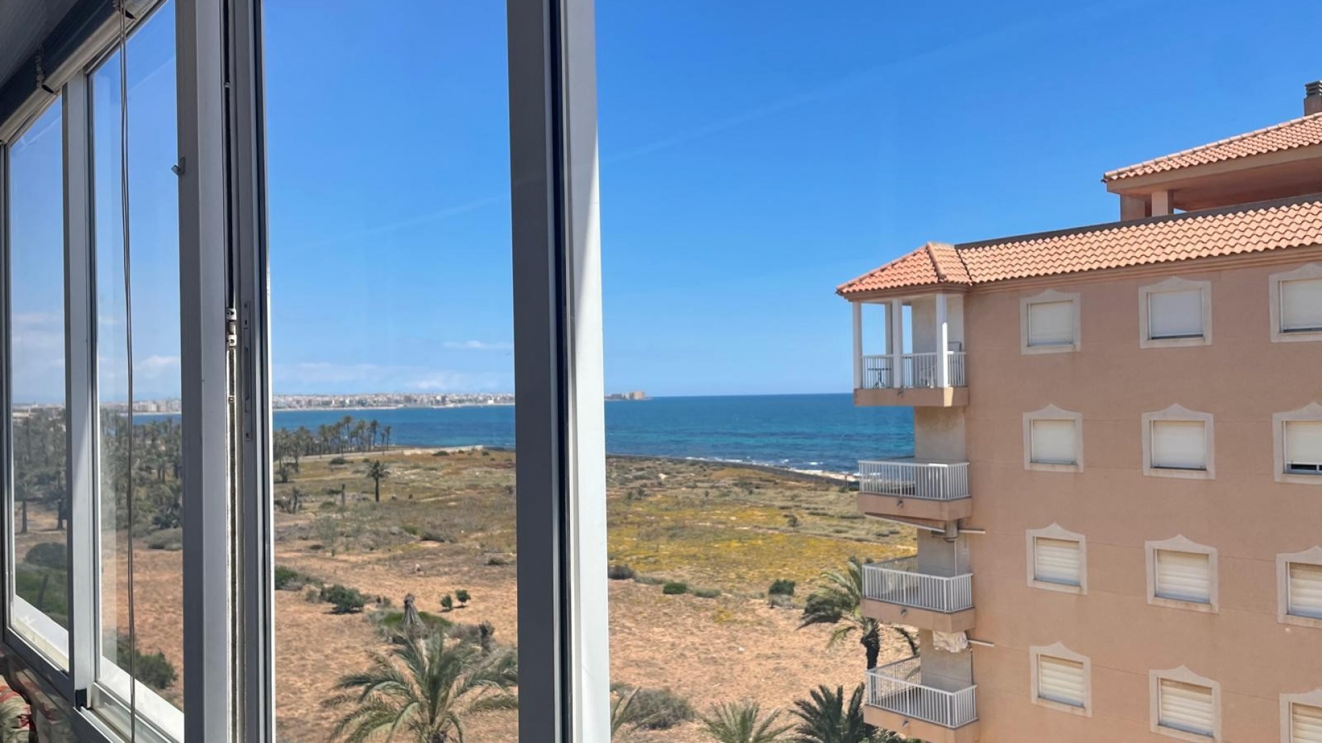 Resale - Apartment - Punta Prima