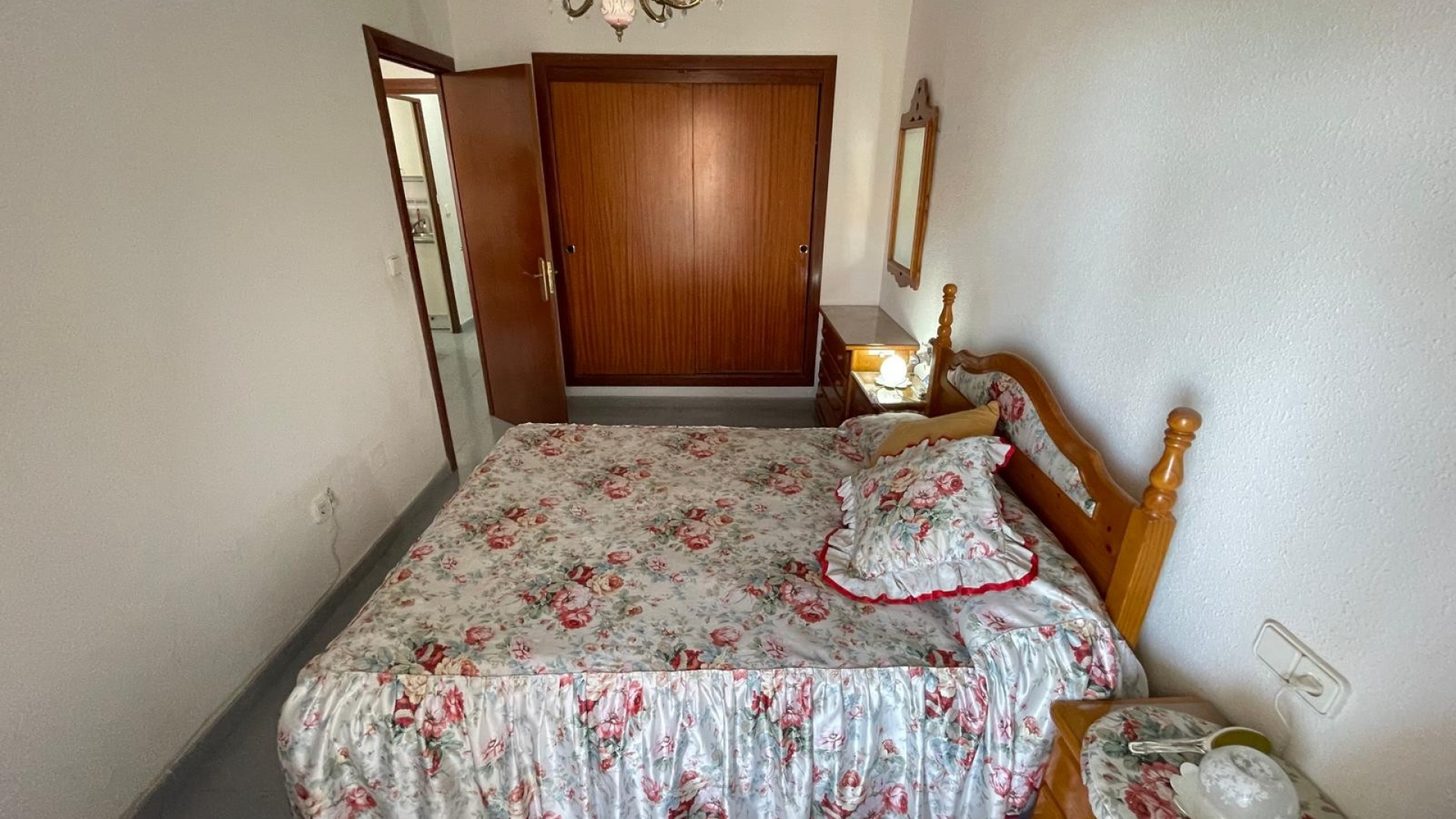 Resale - Apartment - Punta Prima