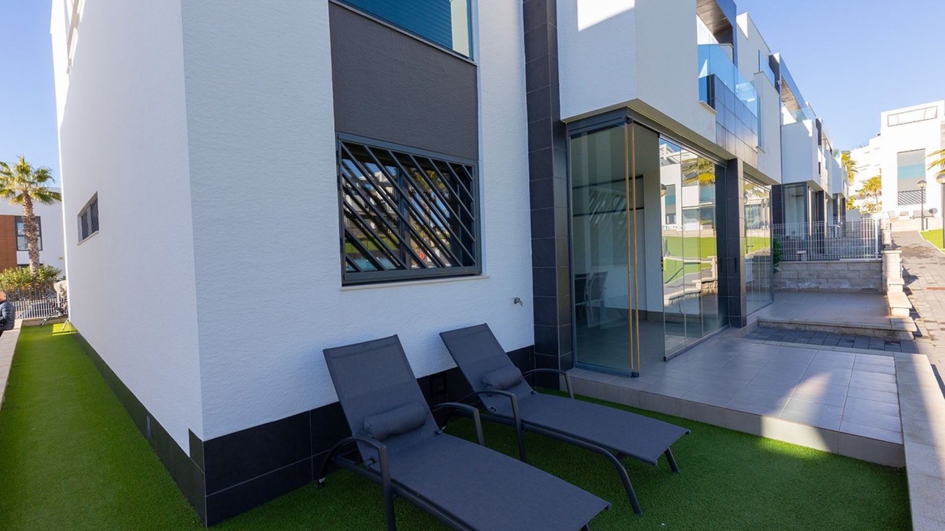 Resale - Apartment - Punta Prima