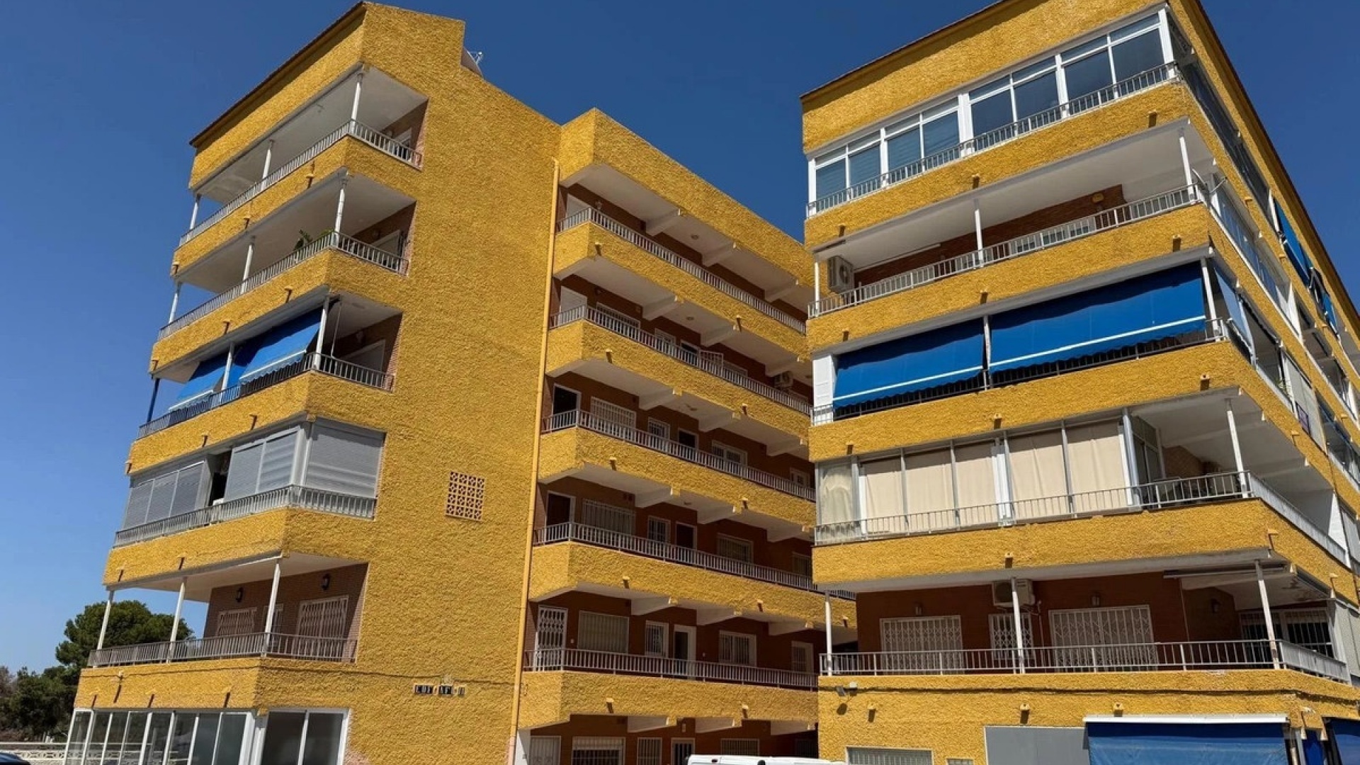 Resale - Apartment - Punta Prima