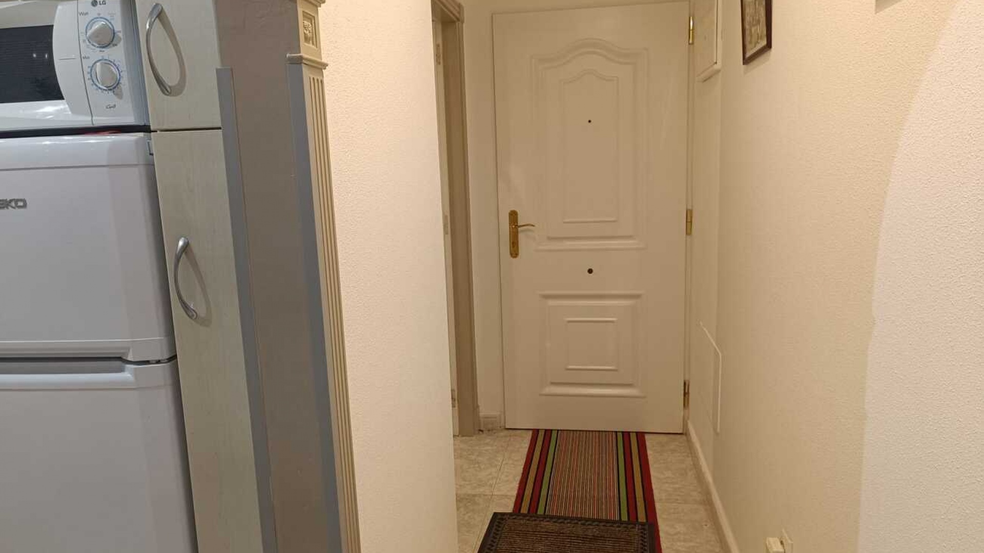 Resale - Apartment - Rafal