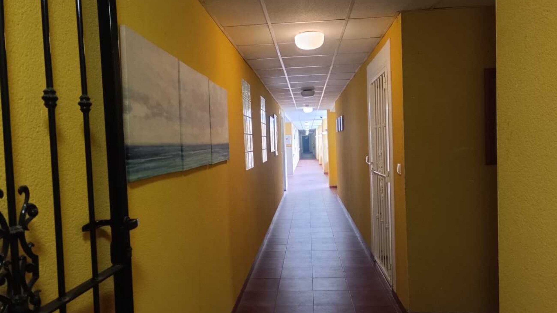 Resale - Apartment - Rafal