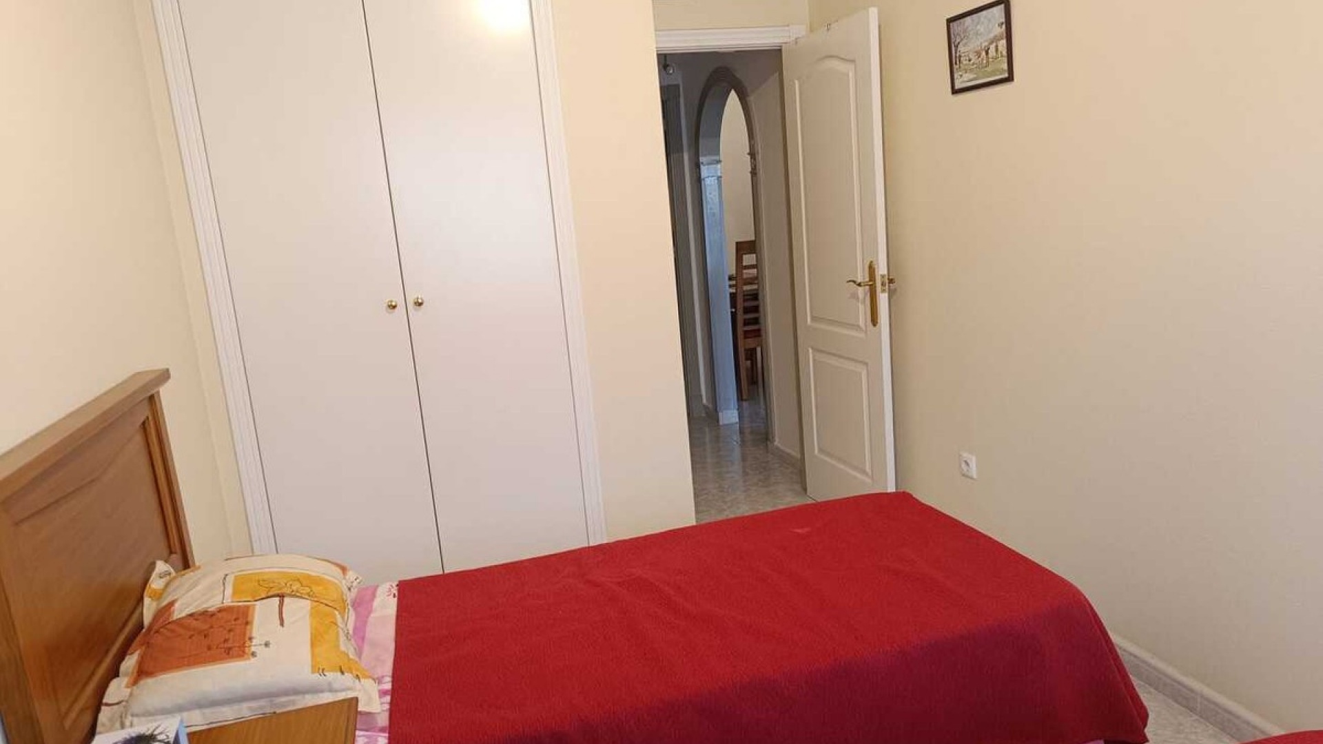 Resale - Apartment - Rafal