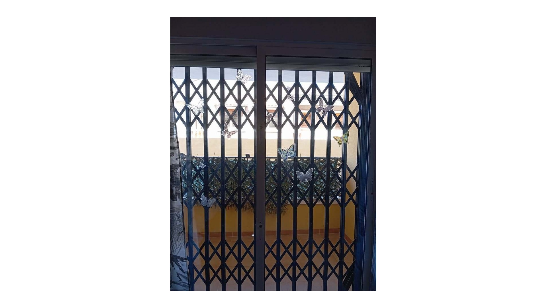 Resale - Apartment - Rafal