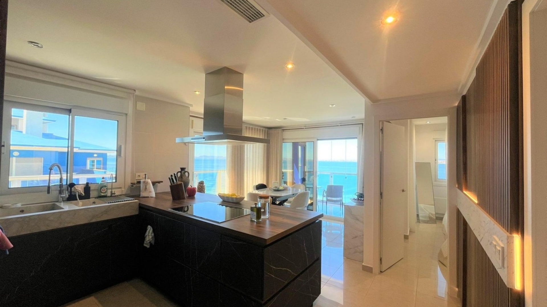 Resale - Apartment - San Javier - La Manga Del Mar Menor