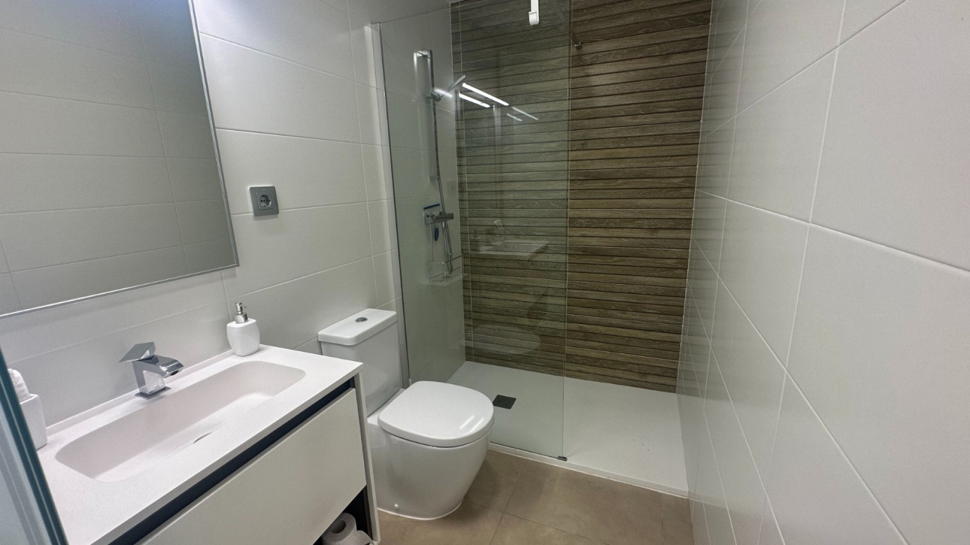 Resale - Apartment - San Miguel de Salinas - Capri Apartments