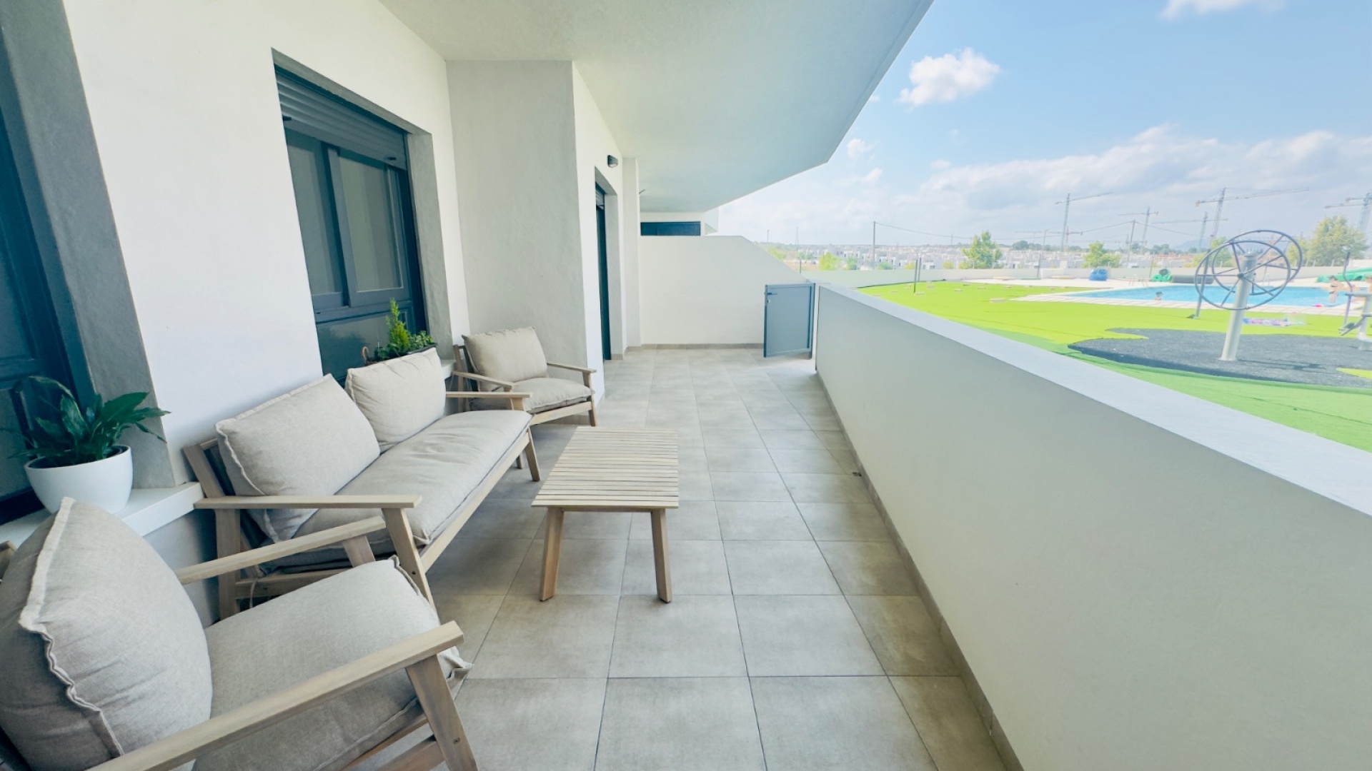 Resale - Apartment - San Miguel de Salinas - Res. Paradise Resort