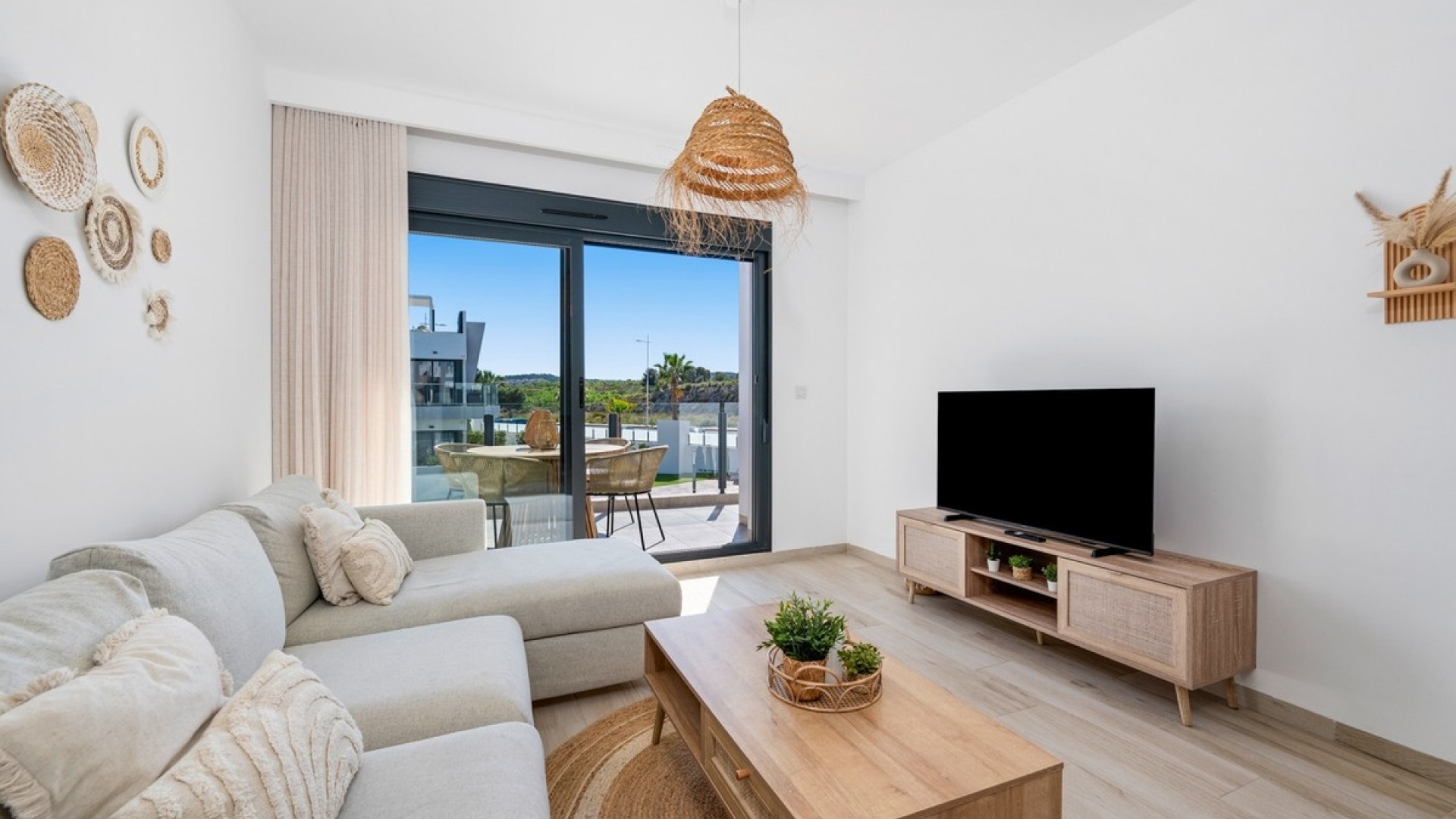 Resale - Apartment - San Miguel de Salinas - San Miguel