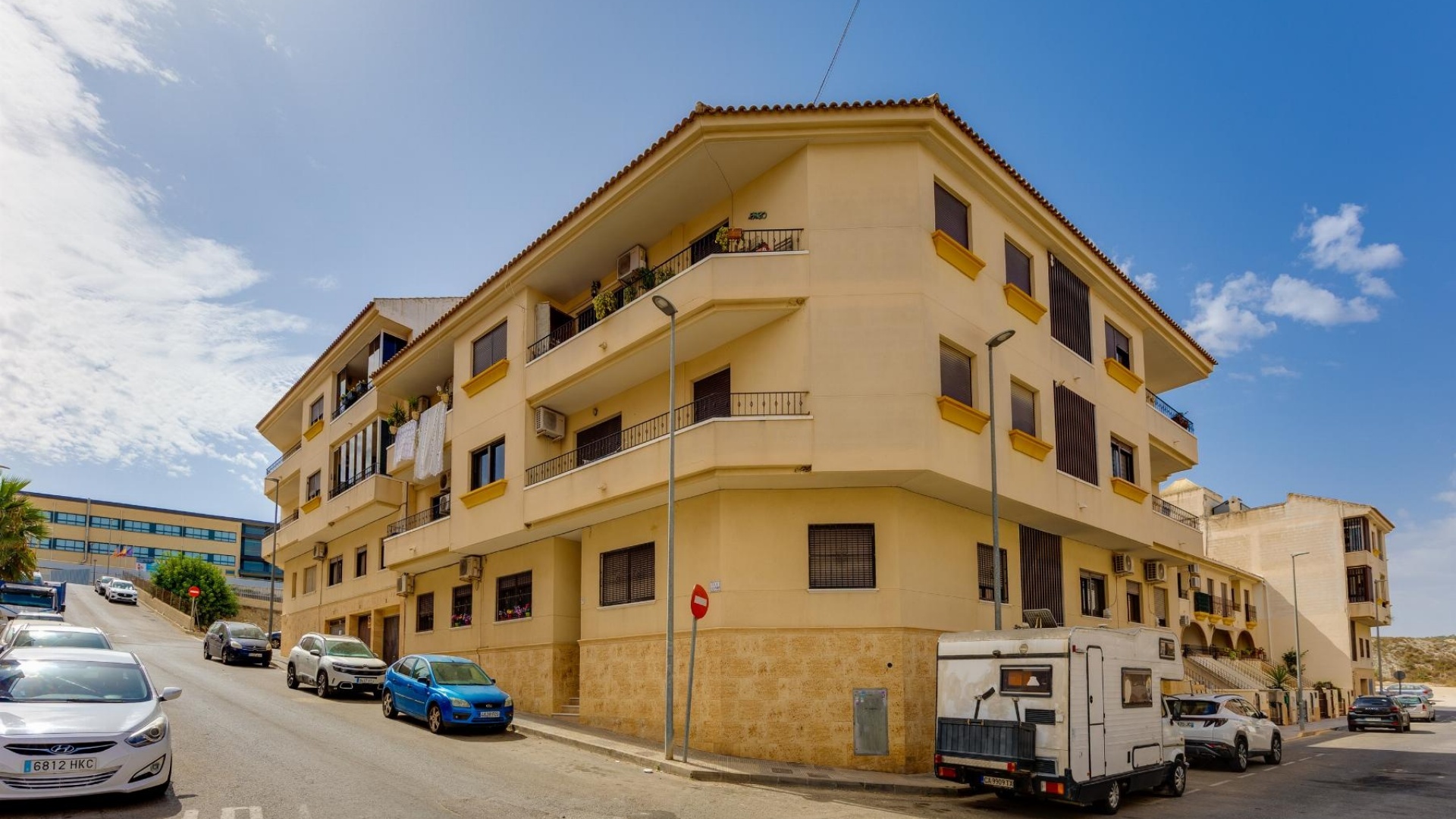 Resale - Apartment - San Miguel de Salinas