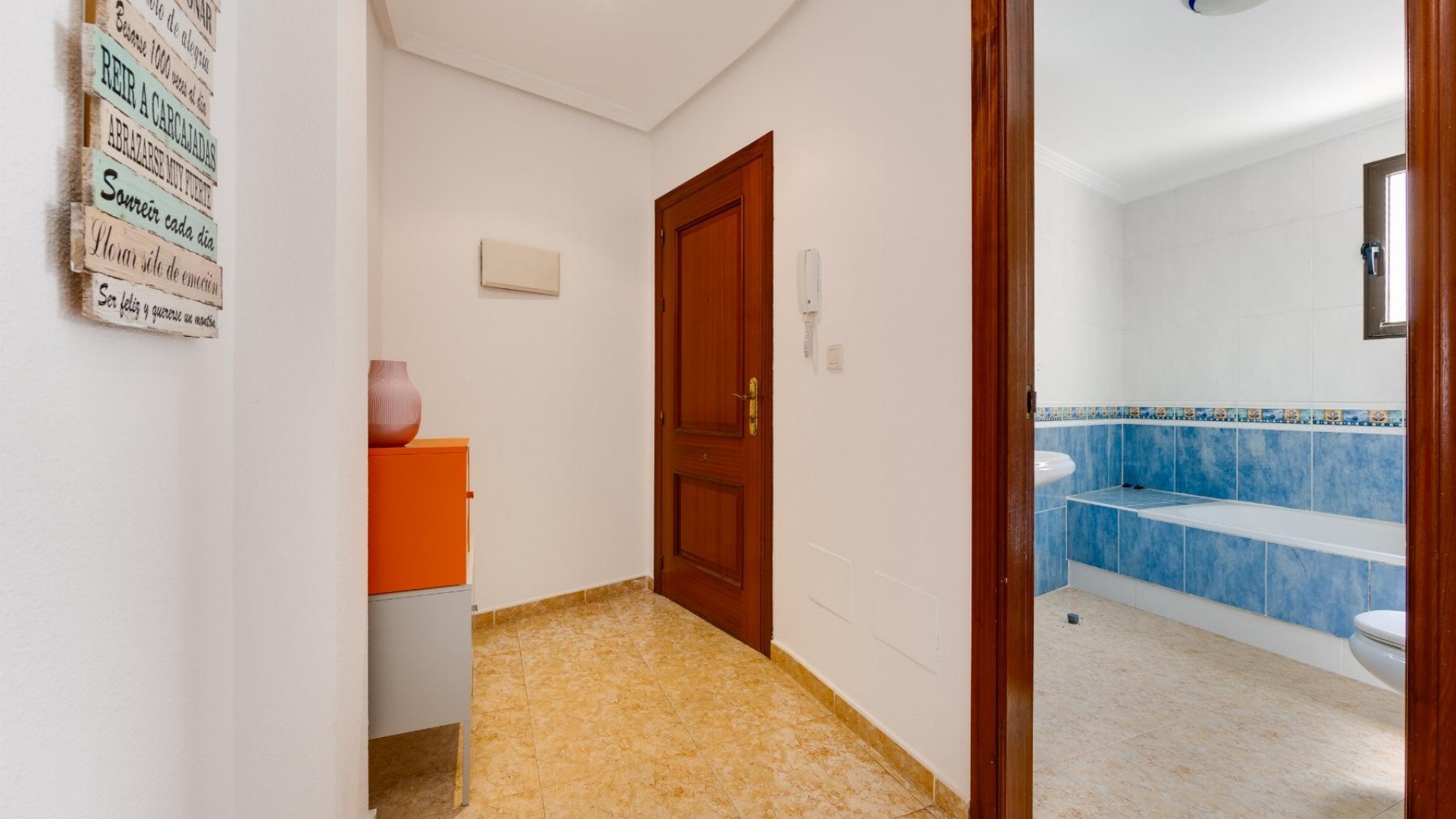 Resale - Apartment - San Miguel de Salinas