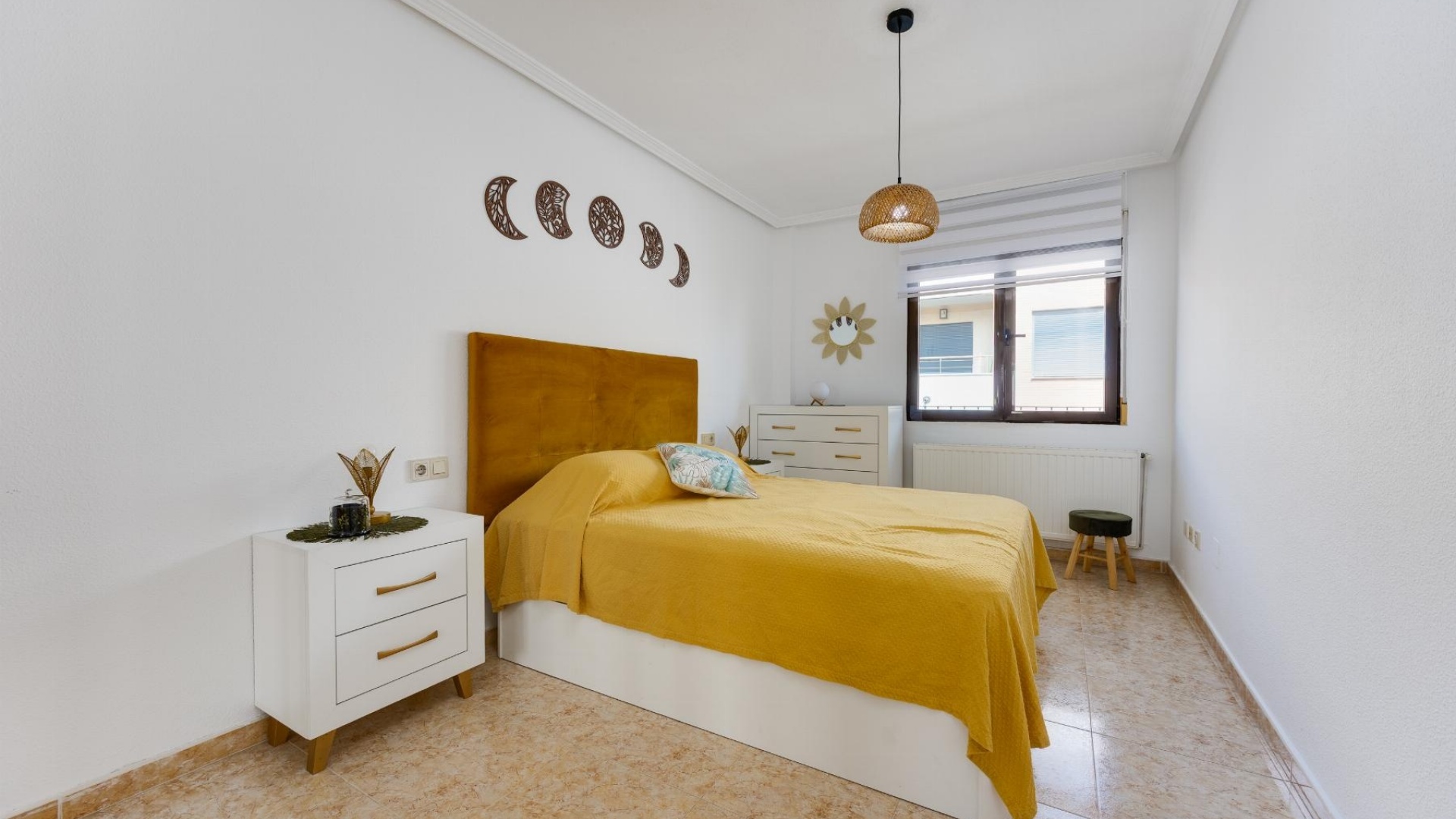 Resale - Apartment - San Miguel de Salinas