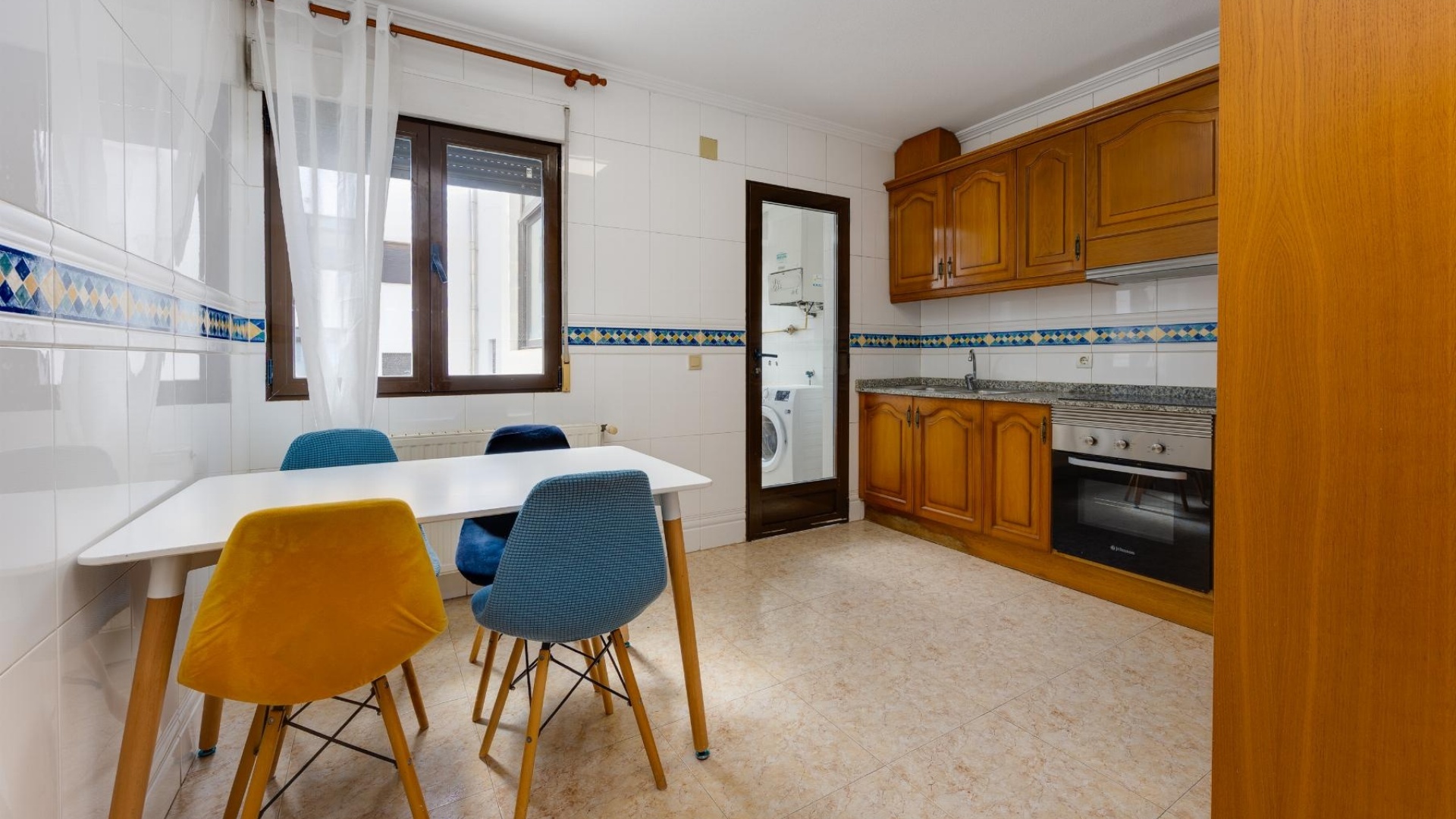 Resale - Apartment - San Miguel de Salinas