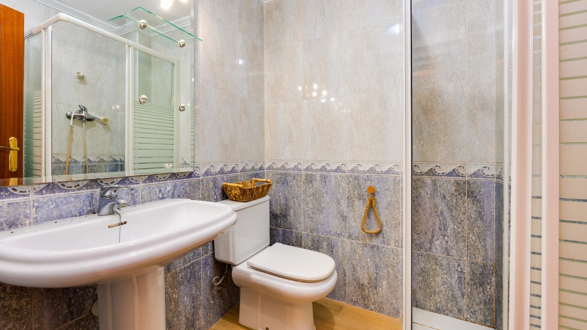 Resale - Apartment - San Miguel de Salinas