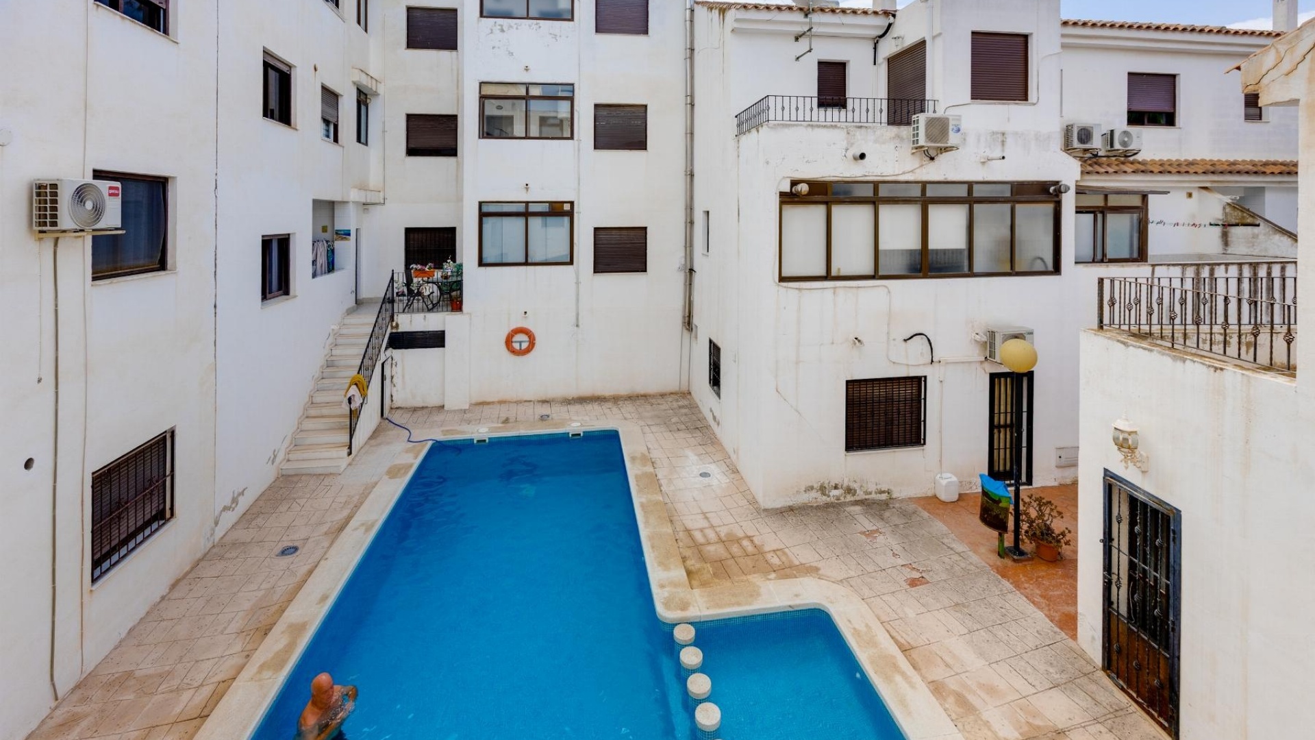 Resale - Apartment - San Miguel de Salinas