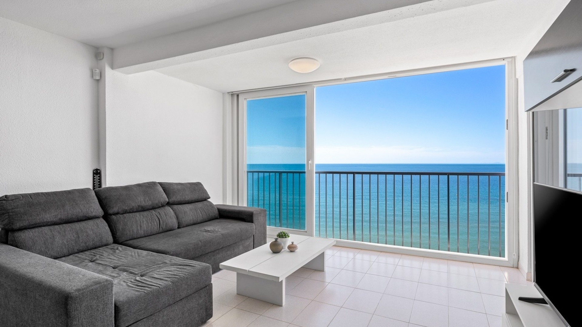 Resale - Apartment - Santa Pola