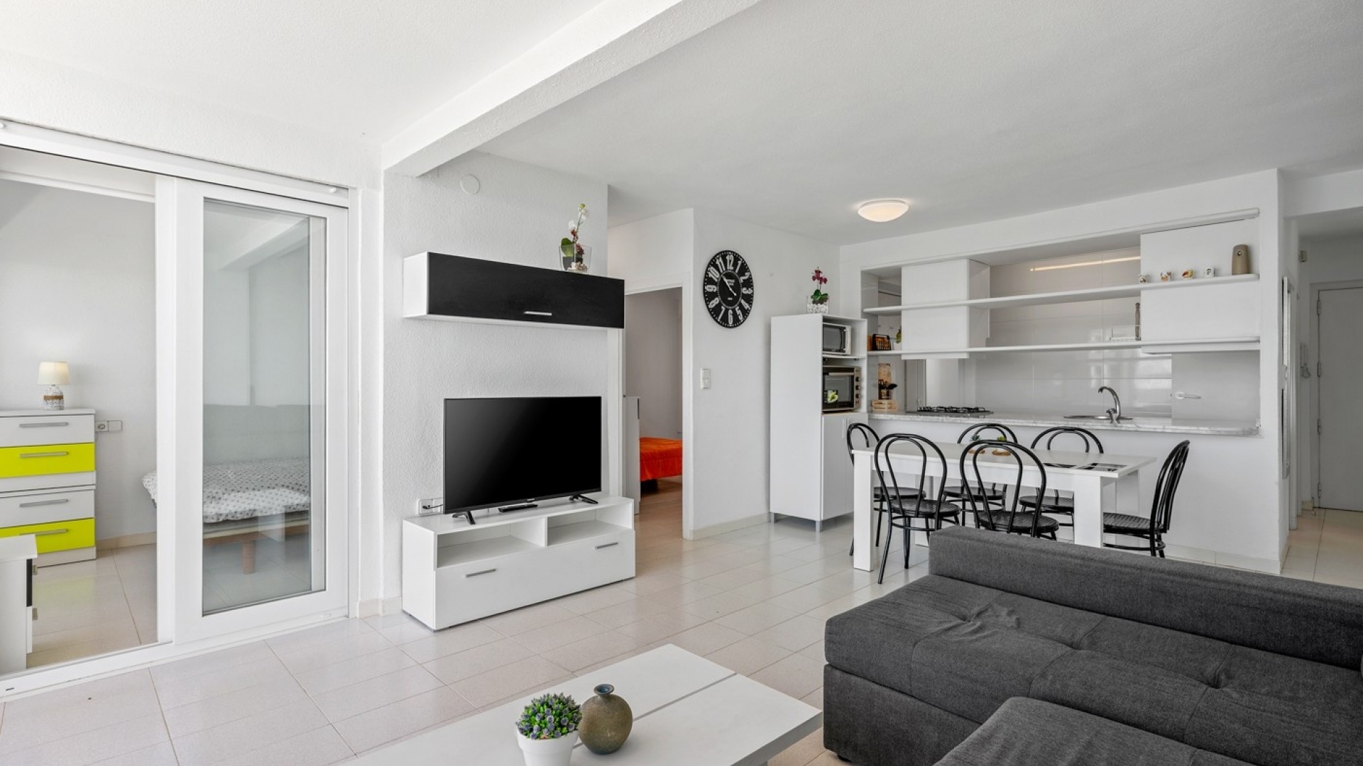 Resale - Apartment - Santa Pola