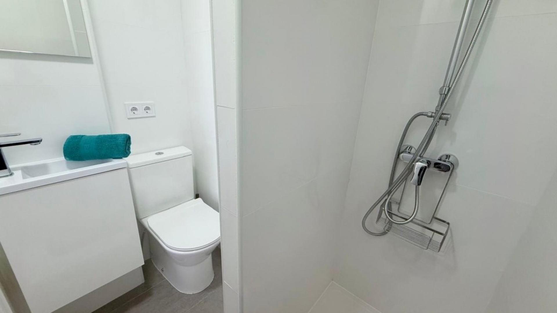 Resale - Apartment - Sucina